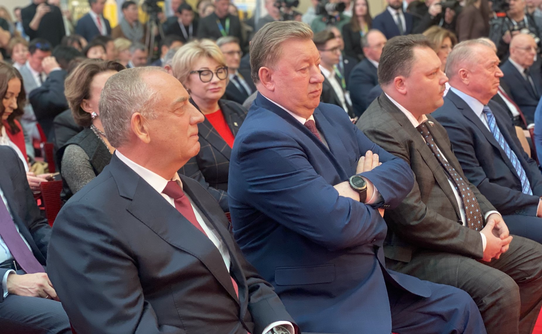 Сергей Митин принял участие в открытии 30-й юбилейной международной выставки продуктов питания, напитков и сырья для их производства «Продэкспо-2023»