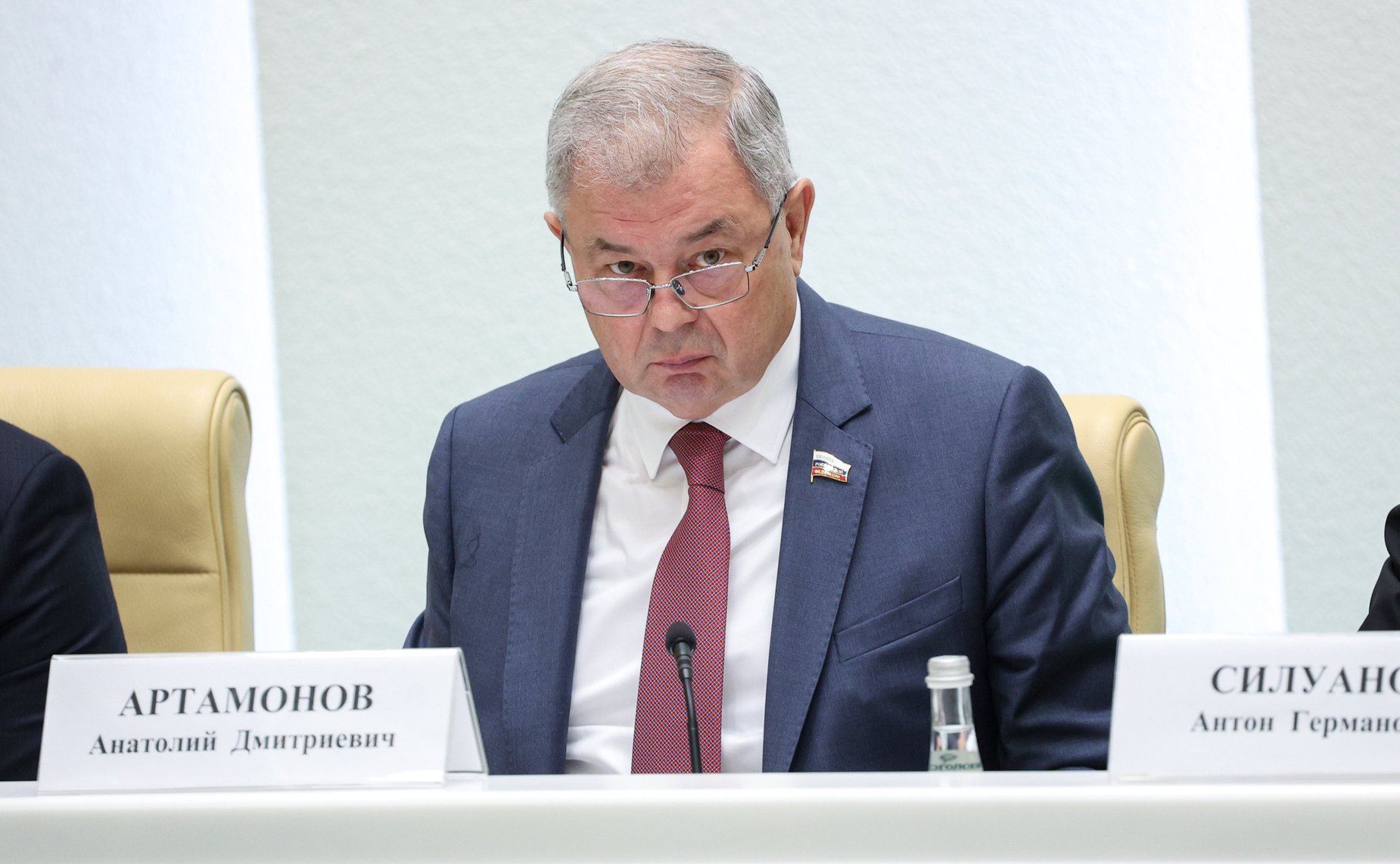 Анатолий Артамонов