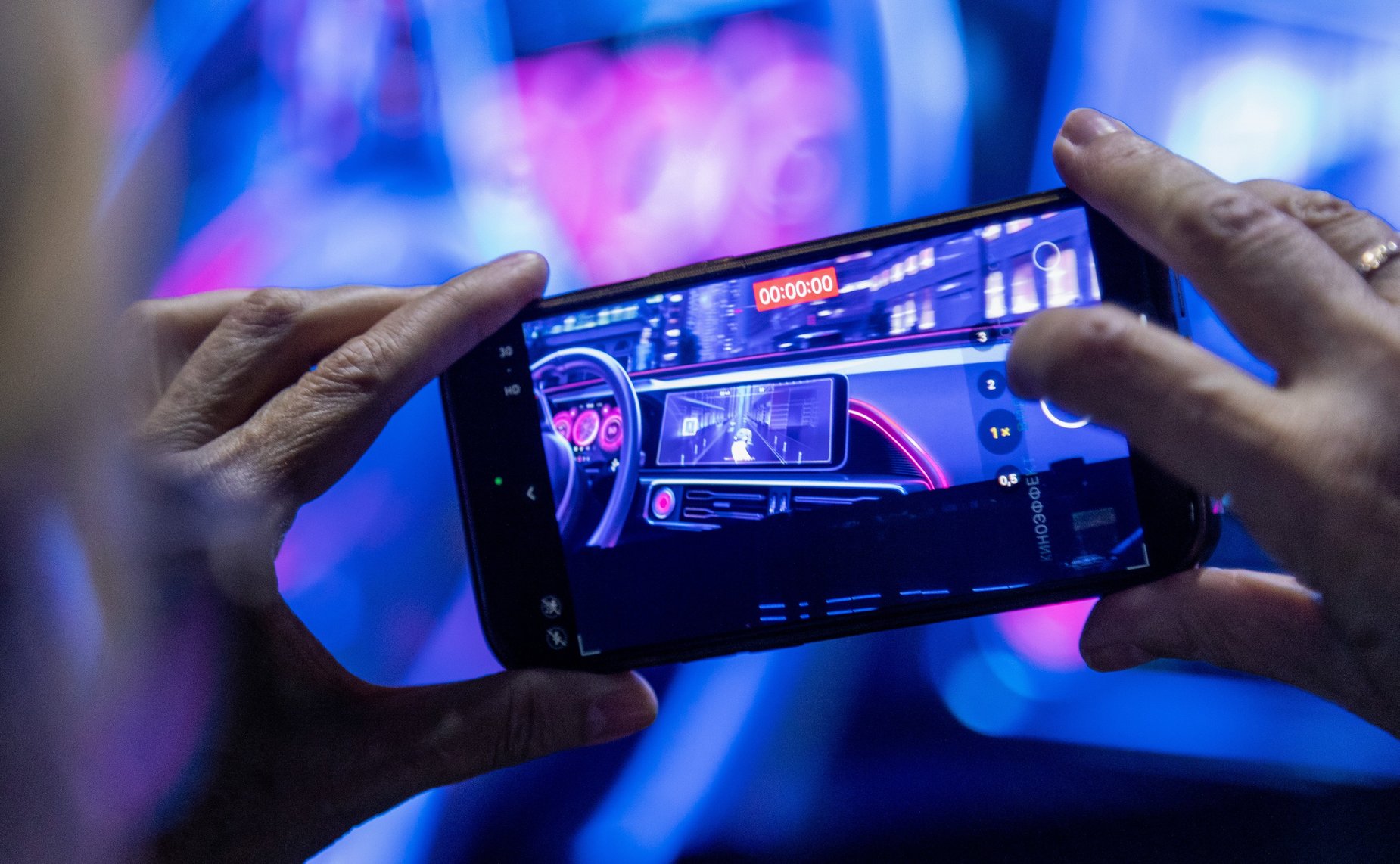 Круглый стол на тему «Правовое обеспечение безопасности несовершеннолетних в информационном пространстве: мониторинг эффективности» (фото МГЮА Ларшина Виктория)