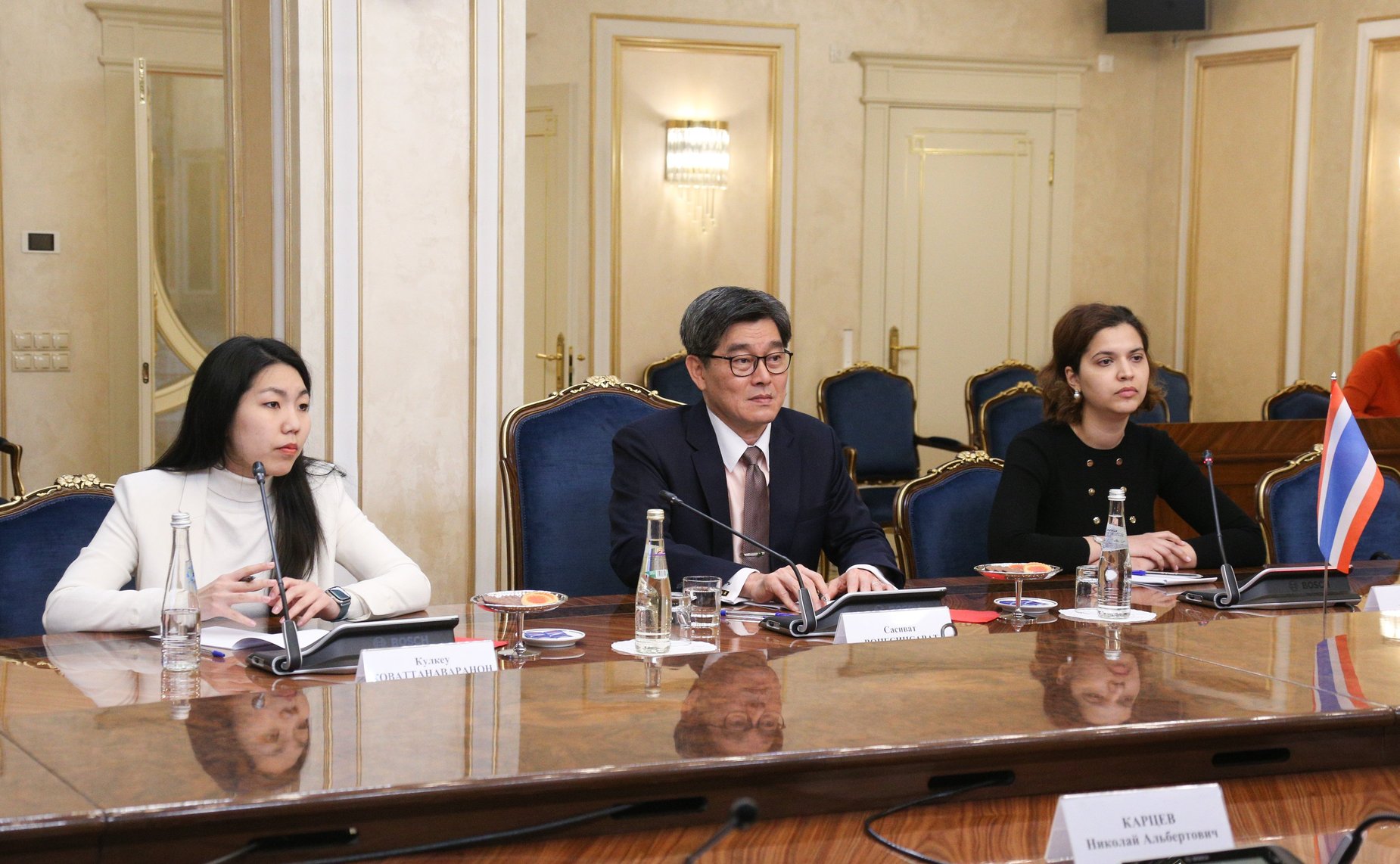 Встреча первого заместителя председателя Комитета СФ по международным делам Андрея Денисова с Чрезвычайным и Полномочным Послом Королевства Таиланд в РФ