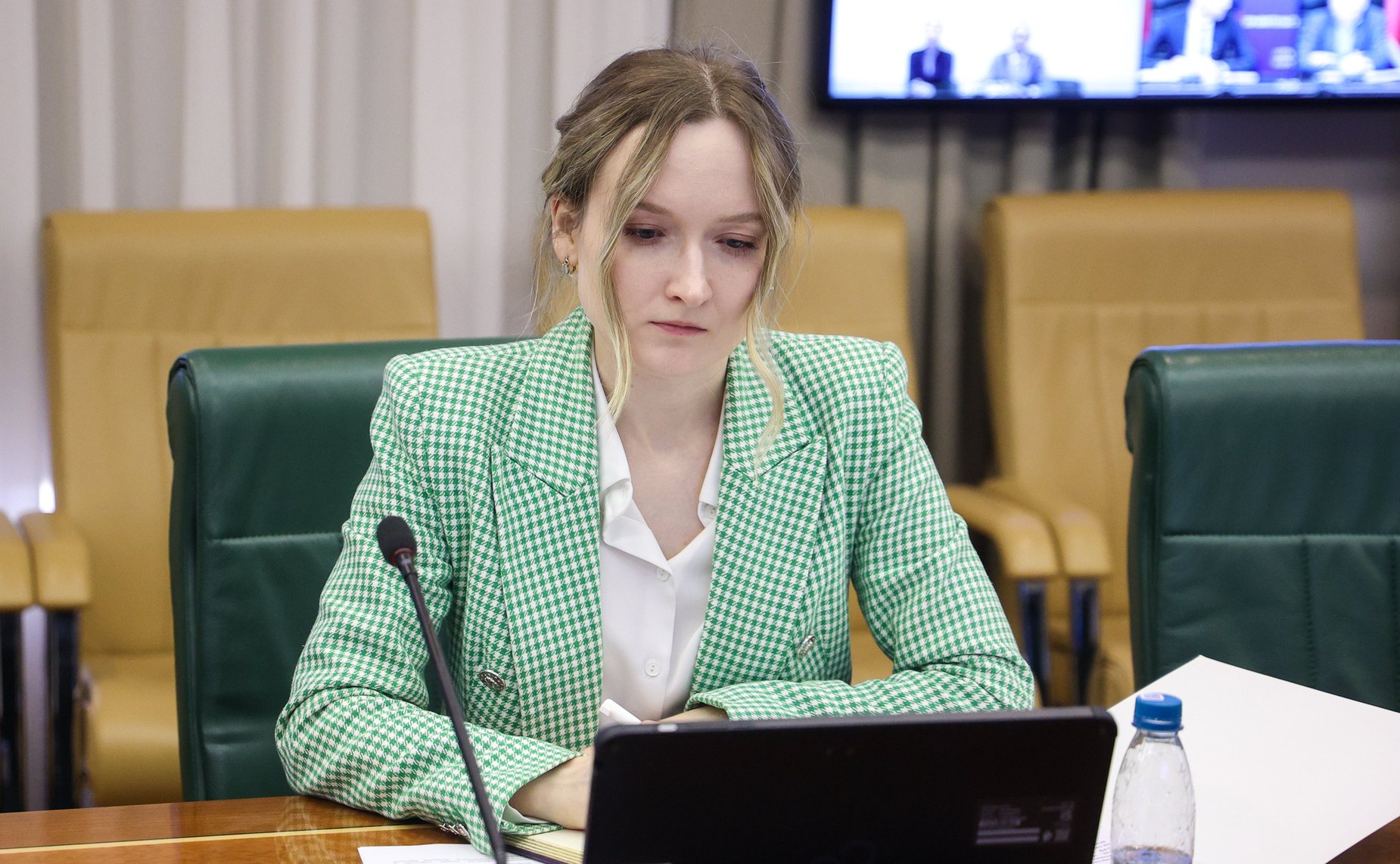 Совещание Комитета СФ по экономической политике «Вопросы восстановления и развития топливно-энергетического комплекса на территориях ДНР, ЛНР, Запорожской области и Херсонской области»