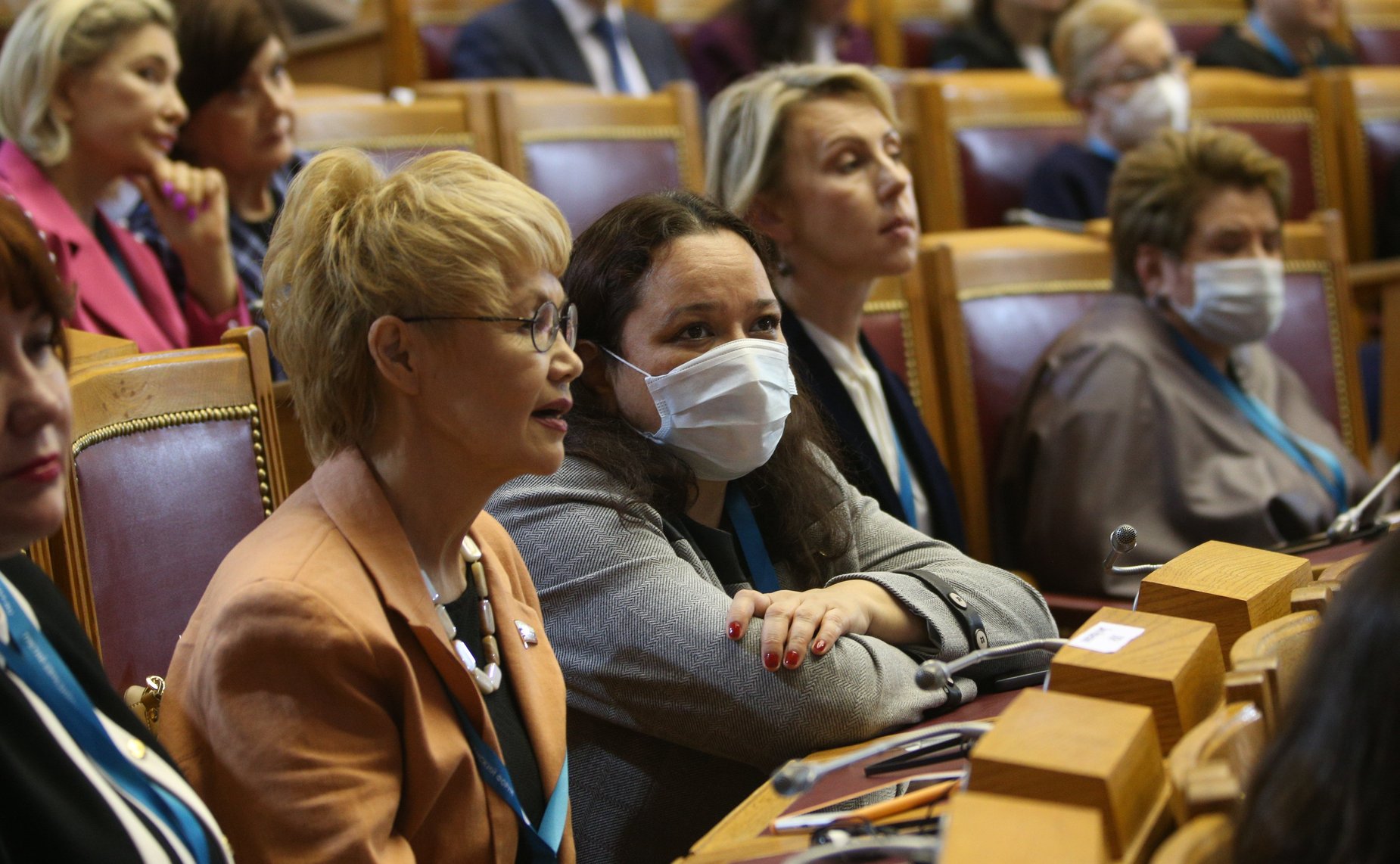 Пленарная сессия Третьего Евразийского женского форума