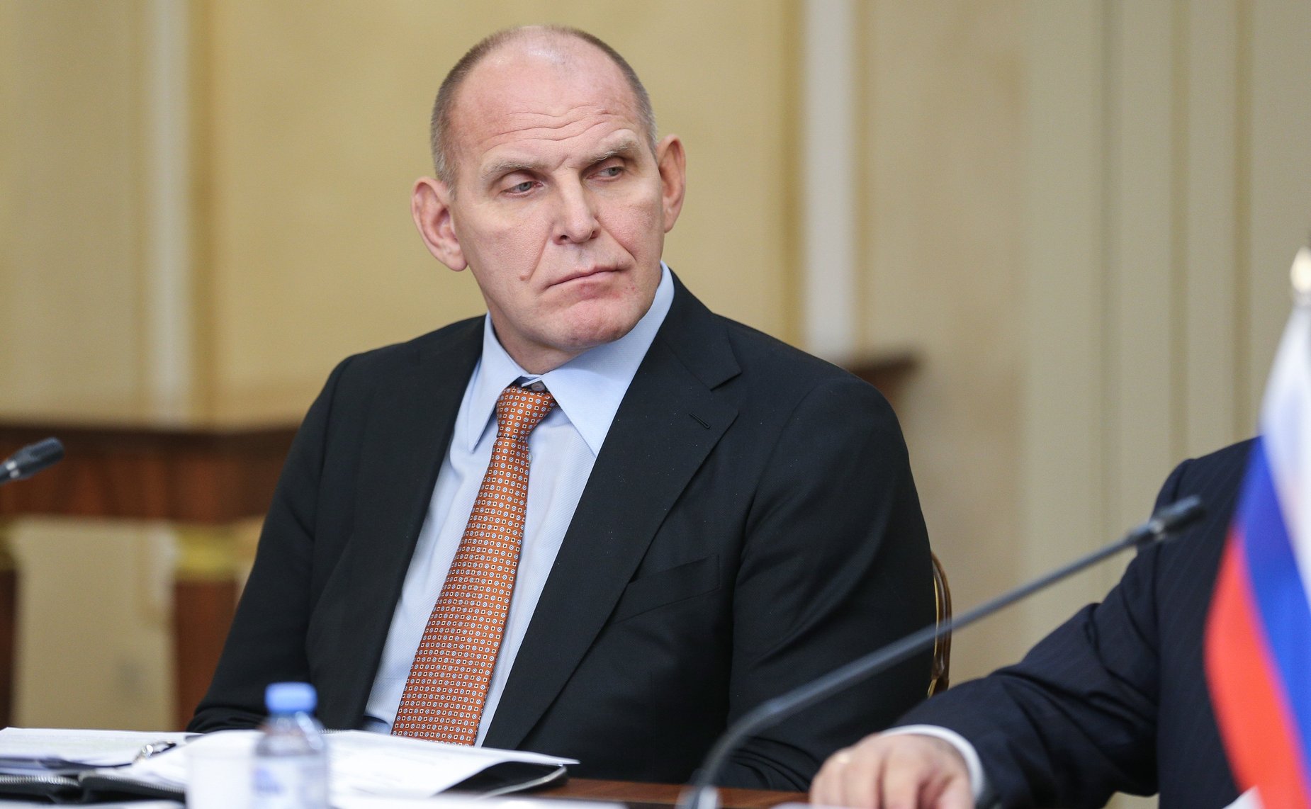 Александр Карелин