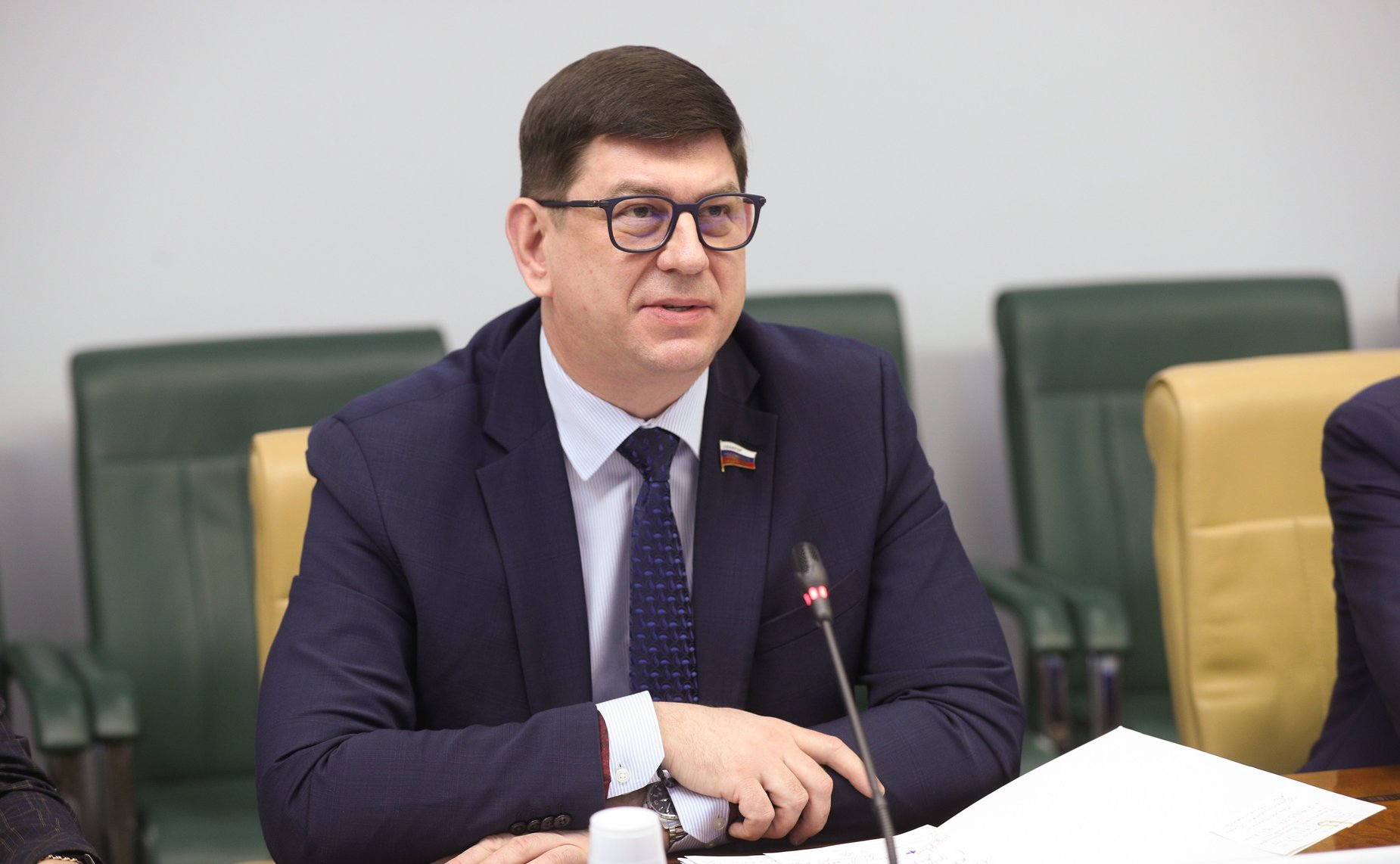 Виктор Смирнов