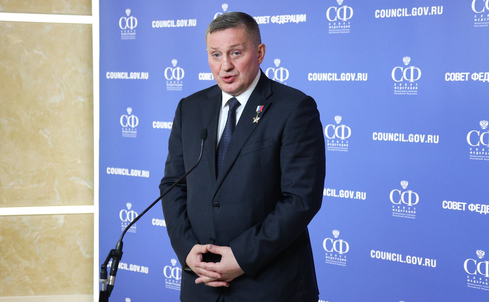 Пресс-подход Губернатора Волгоградской области Андрея Бочарова