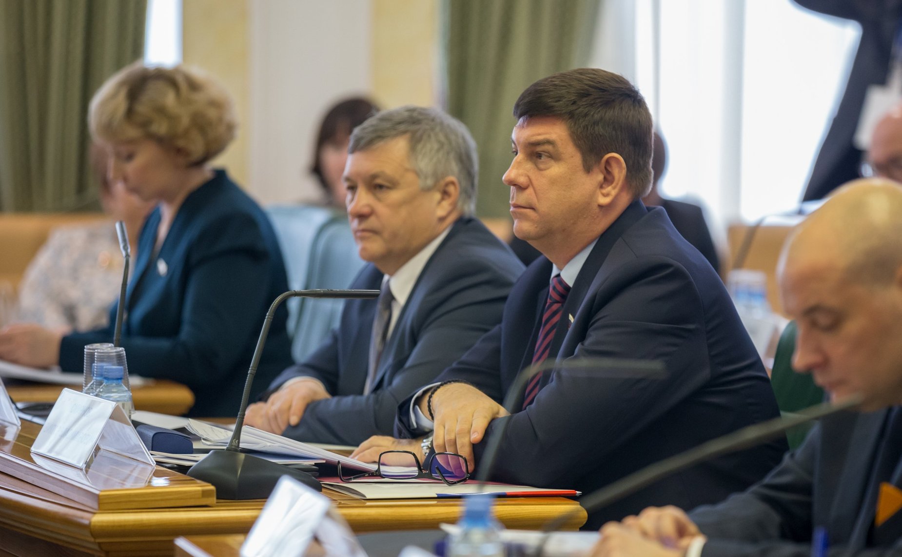 «Круглый стол» в рамках VIII Рождественских парламентских встреч в СФ. Духовно-нравственное и патриотическое воспитание молодежи в свете Великой Победы