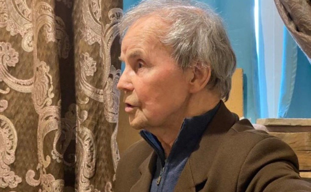 В преддверии празднования Дня Победы Валерий Пономарев поздравил с праздником камчатских участников Великой Отечественной войны и от его имени вручены подарки ветеранам