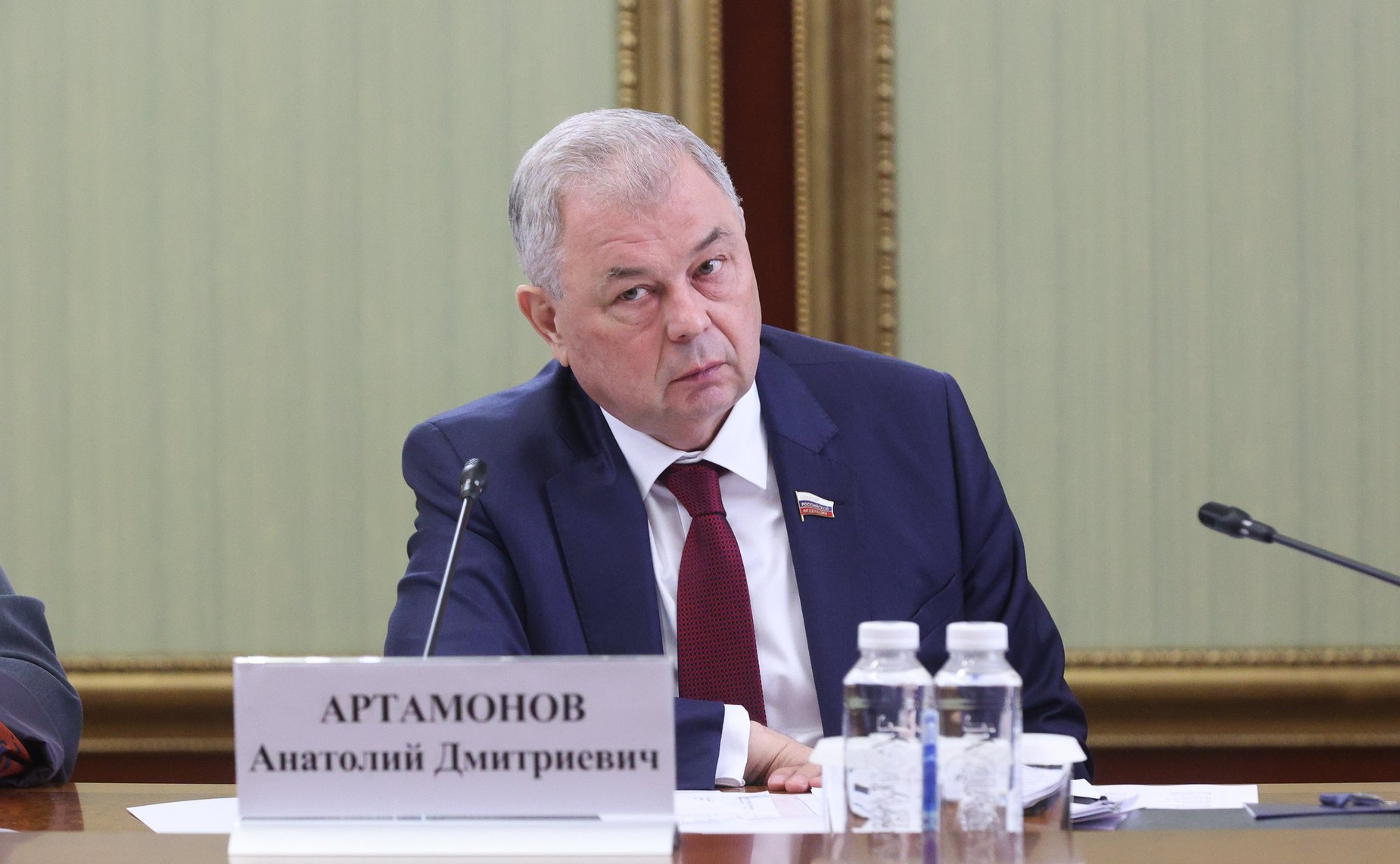 Анатолий Артамонов