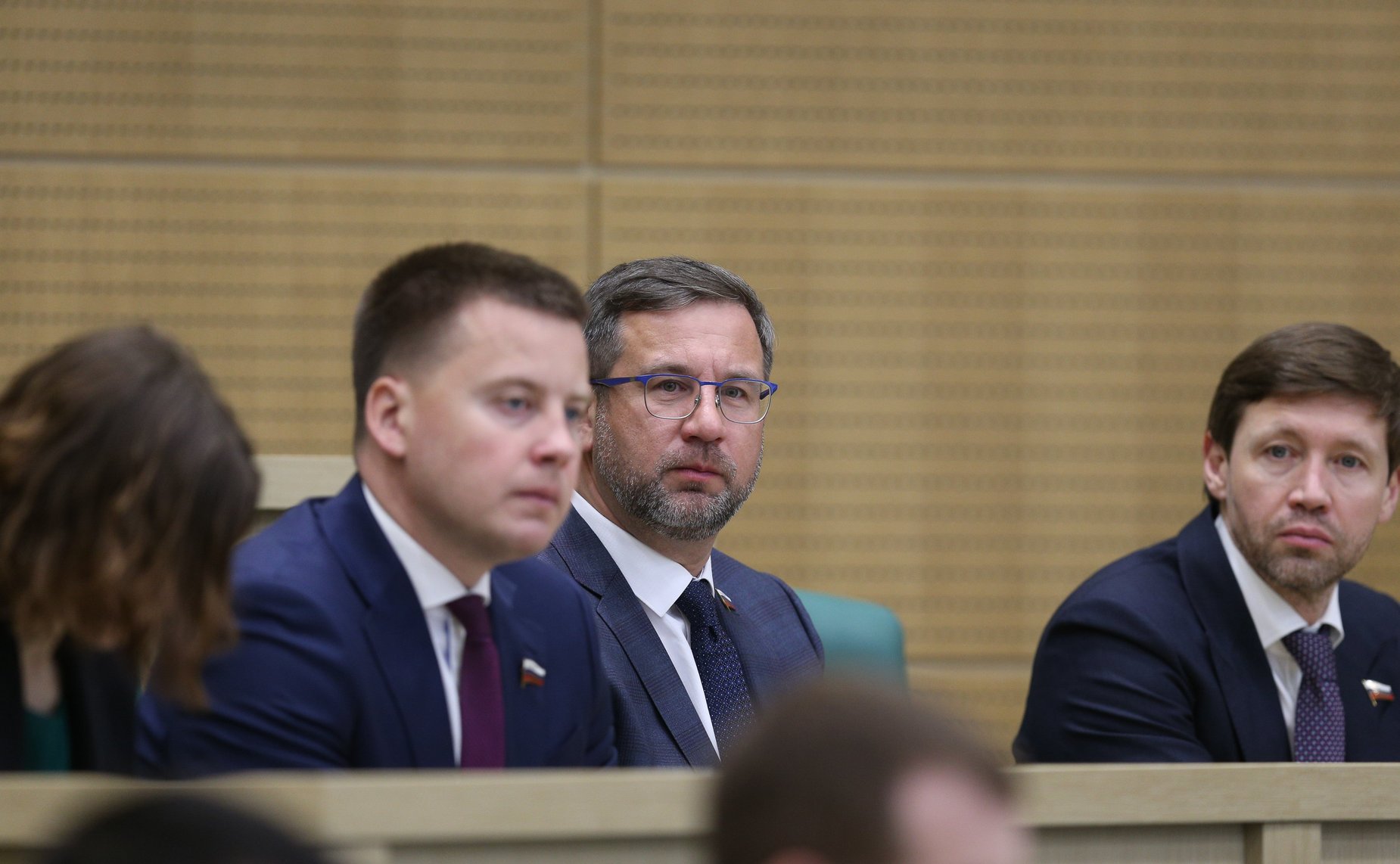 Пленарное заседание Форума молодых парламентариев: «Молодежь XXI века: сберегая наследие, развивая сотрудничество, приближая будущее»