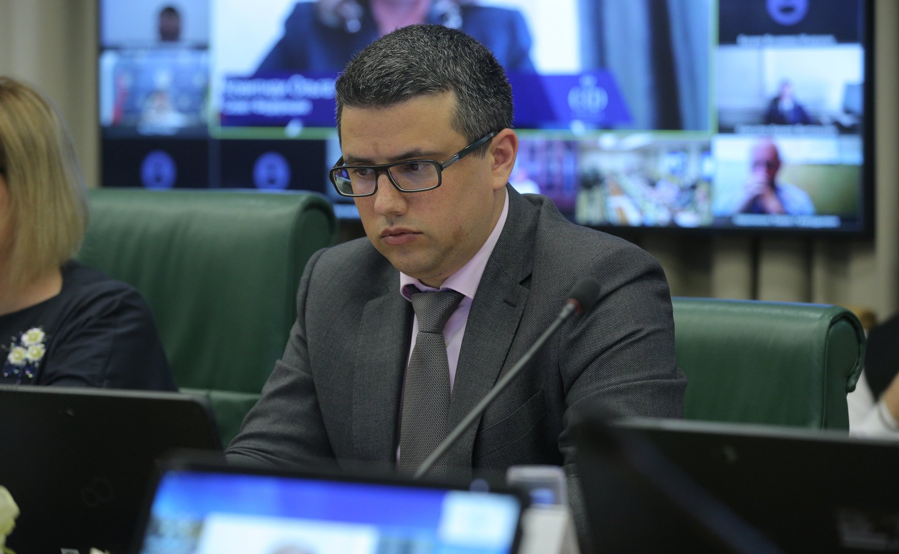 «Круглый стол» Комитета СФ по конституционному законодательству и государственному строительству