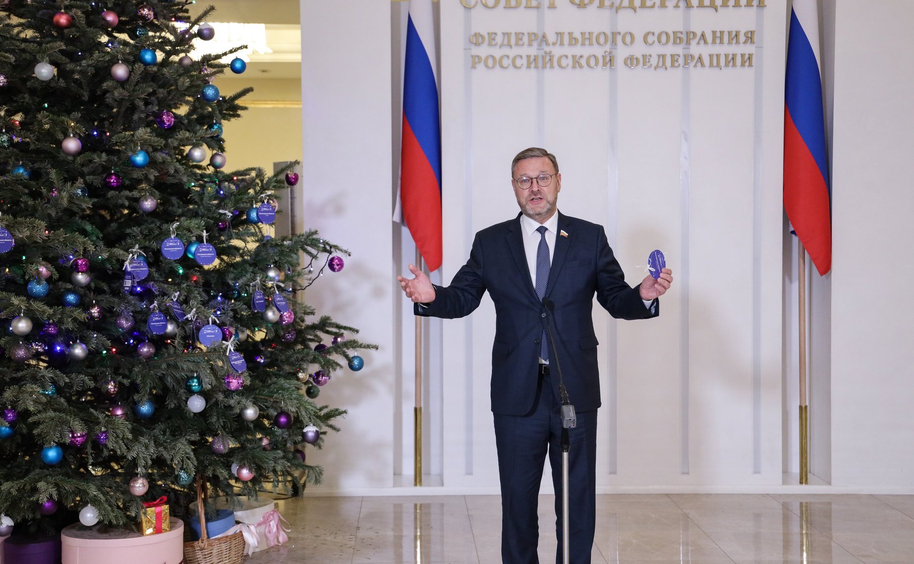 Константин Косачев принял участие во Всероссийской благотворительной акции «Елка желаний»