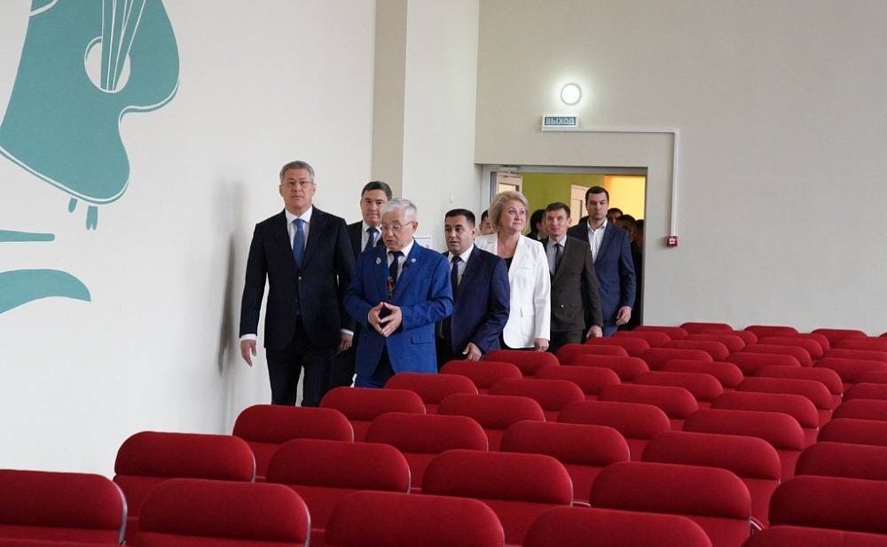 Лилия Гумерова выступила на августовском педсовете в Республике Башкортостан
