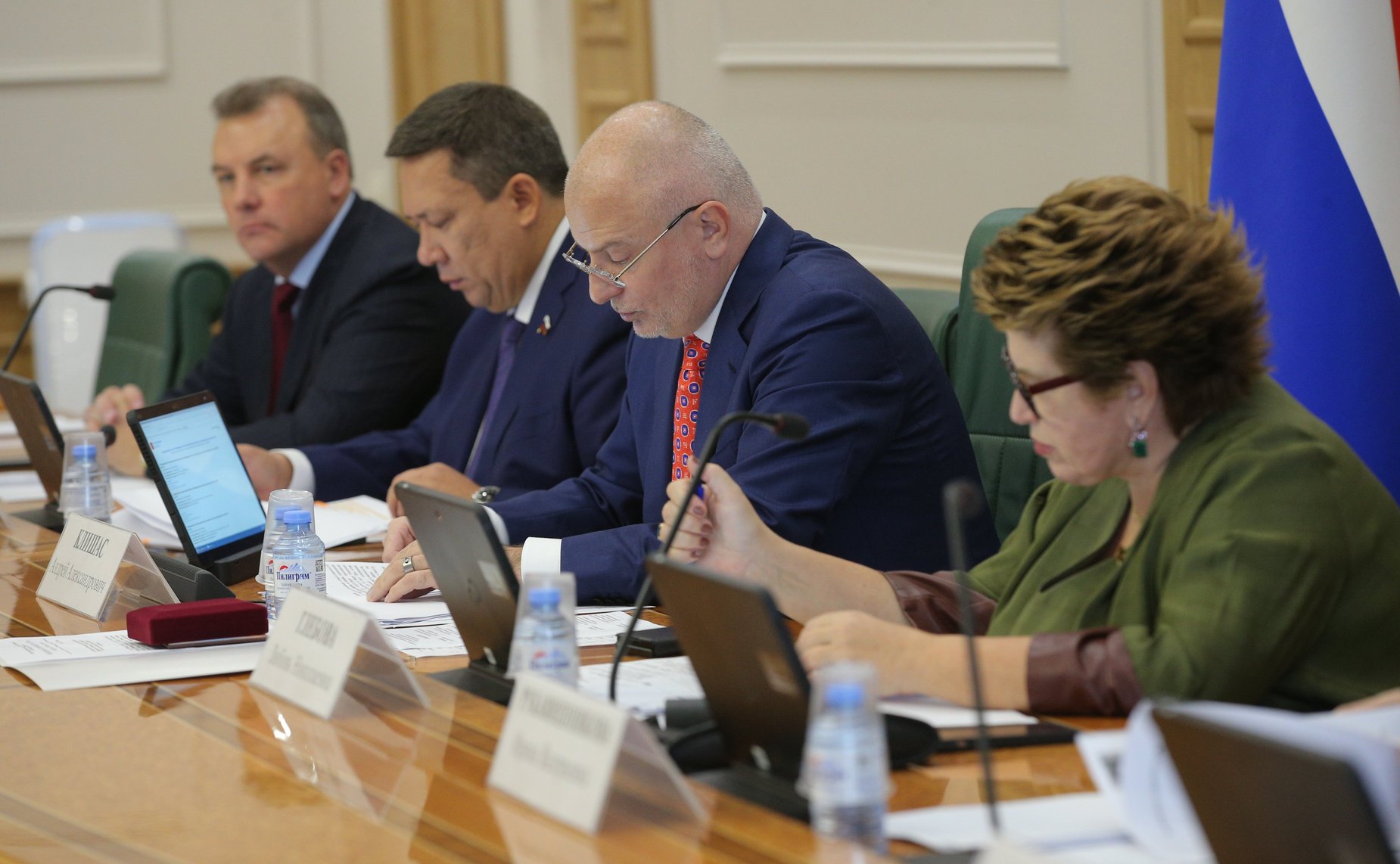 Заседание Комитета СФ по конституционному законодательству и государственному строительству