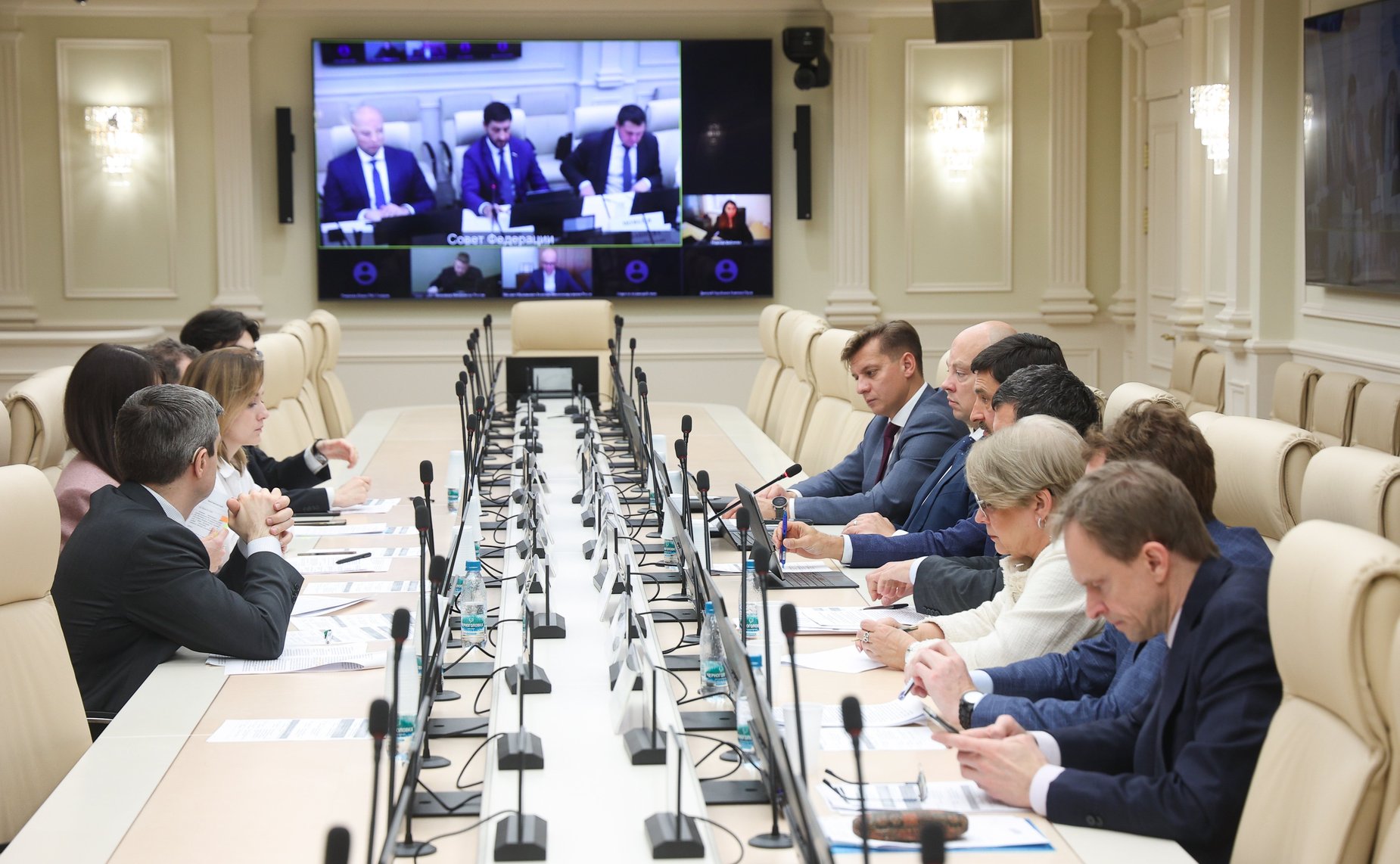 Совещание Комитета СФ по экономической политике «Актуальные вопросы корпоративного управления»