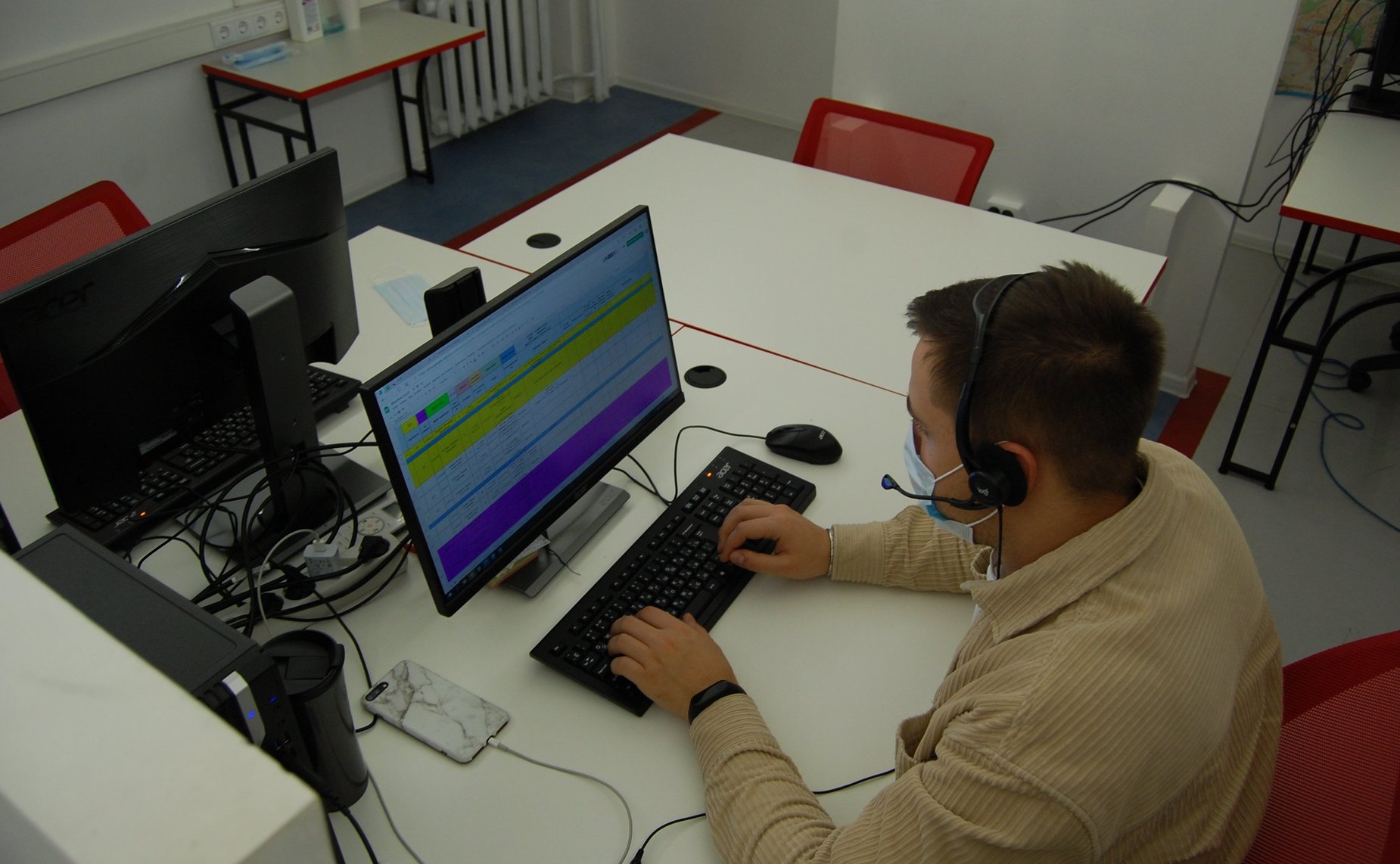 Инна Святенко в рамках акции «Звонок добра» посетила крупнейший в России центр поддержки волонтёрского движения «Мосволонтёр»