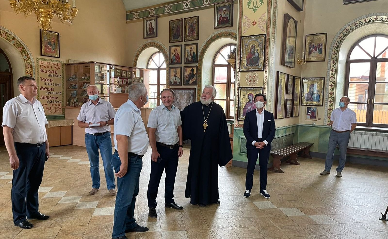 Максим Кавджарадзе в селе Тербуны Липецкой области посетил Свято-Троицкий храм