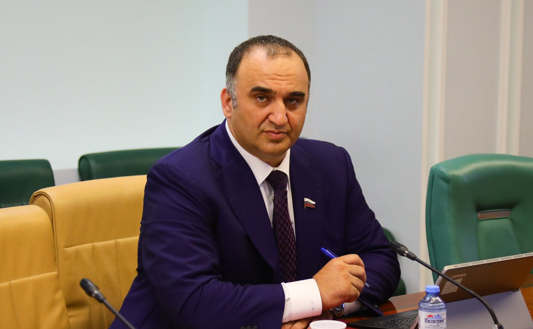 Мохмад Ахмадов