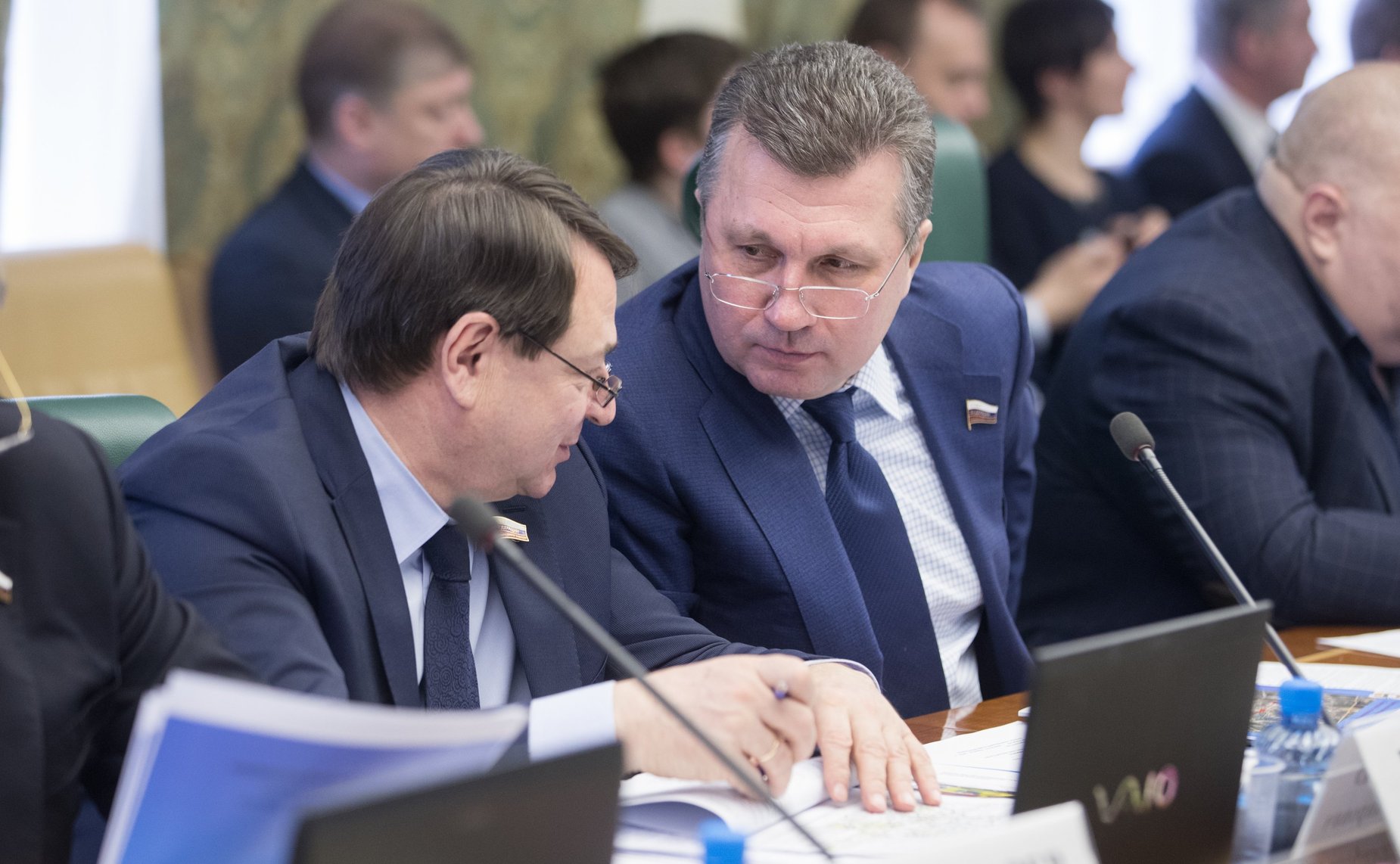 В. Васильев