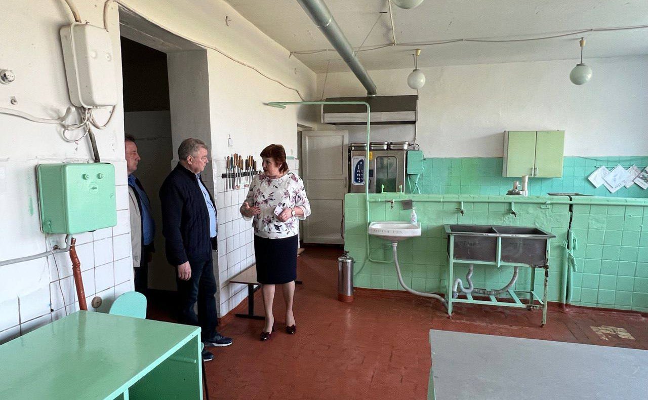 Рабочая поездка Анатолия Артамонова в регион