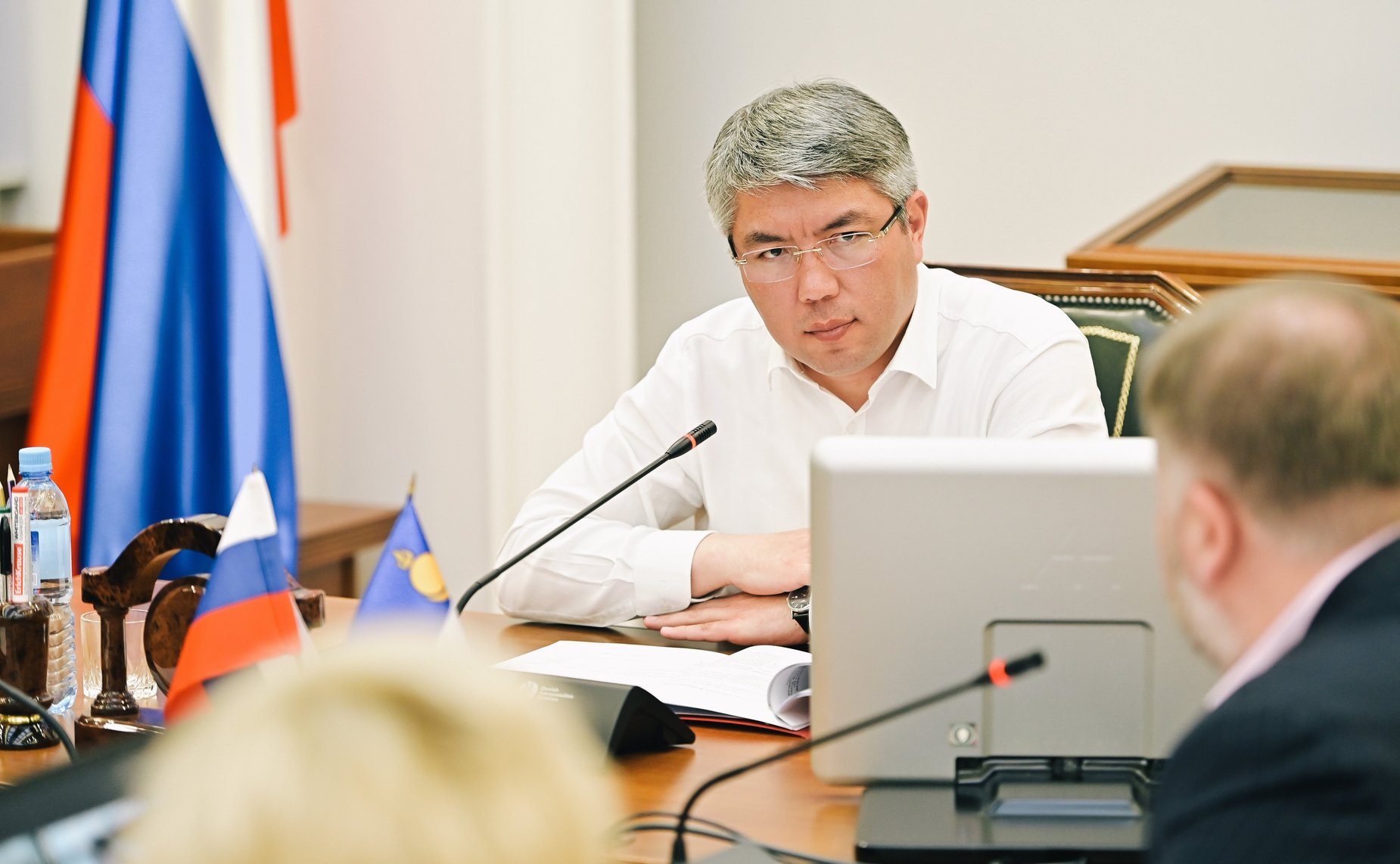 Вячеслав Наговицын в рамках региональной недели принял участие в совещании с правительством региона по вопросам реализации постановления Совета Федерации о социально-экономическом развитии Бурятии