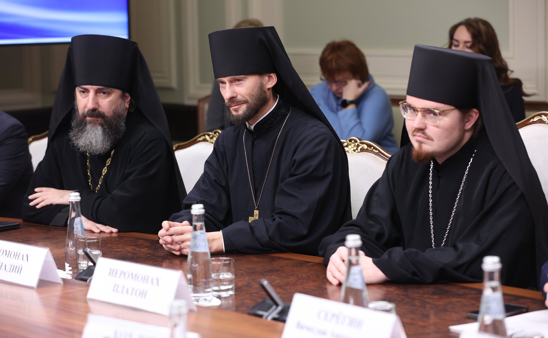 Церемония награждения участников X Парламентских встреч в рамках XXX Международных образовательных чтений на тему: «К 350-летию со дня рождения Петра I: секулярный мир и религиозность»