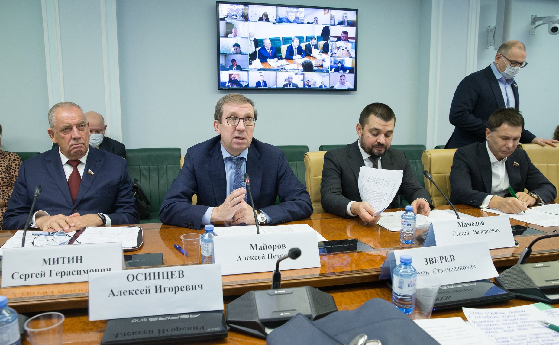 «Круглый стол» Комитета СФ по аграрно-продовольственной политике и природопользованию