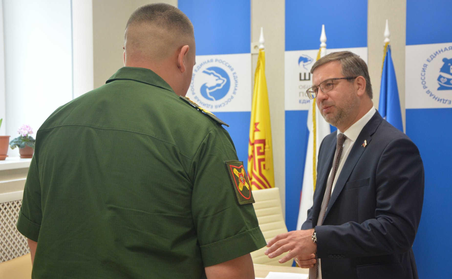 Николай Владимиров провел прием граждан по личным вопросам