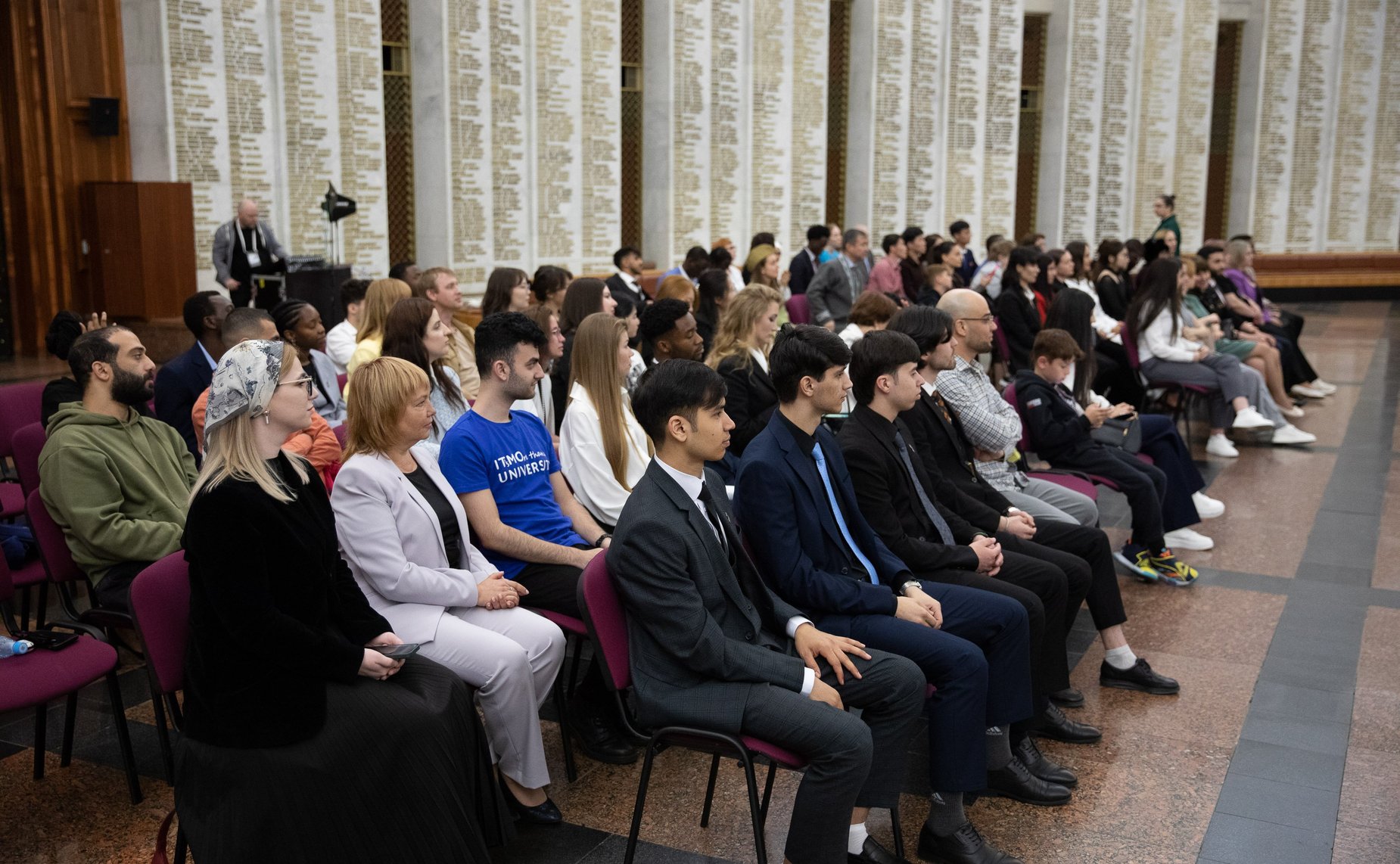 Торжественная церемония награждения победителей VI Конкурса чтецов «Победа в сердцах поколений»