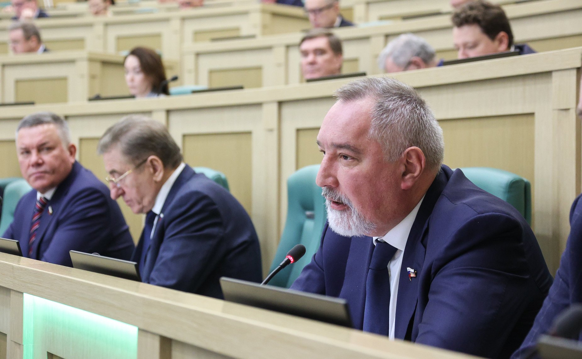 Дмитрий Рогозин