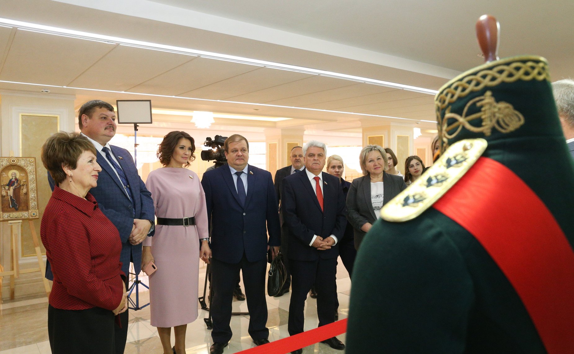 В Совете Федерации открылась выставка «Адмирал Ушаков и небесные покровители Армии и Флота России»