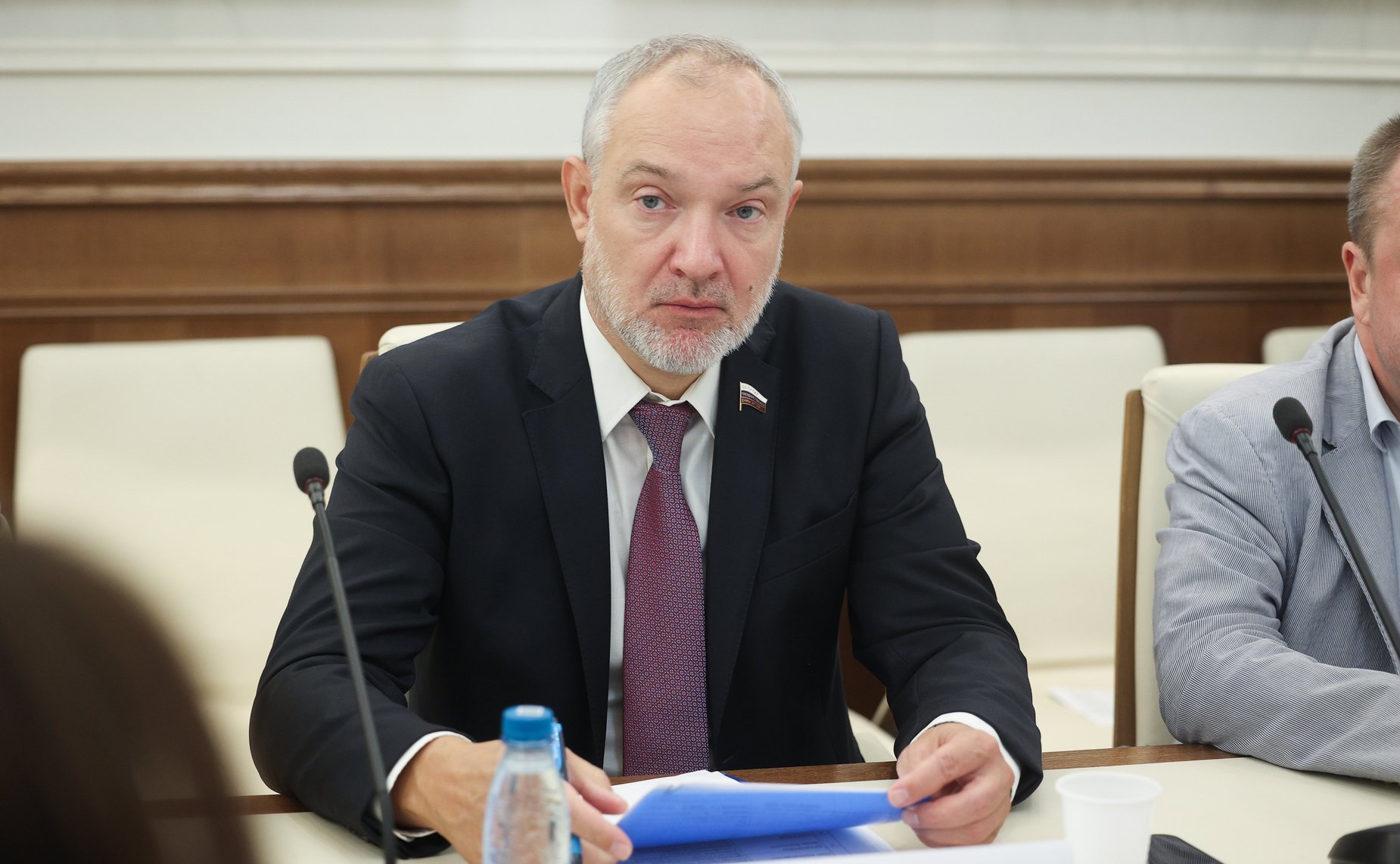 Заседание рабочей группы по рассмотрению проекта ФЗ № 872405–8 «О внесении изменений в статью 10 ФЗ «Об основах государственного регулирования торговой деятельности в Российской Федерации»