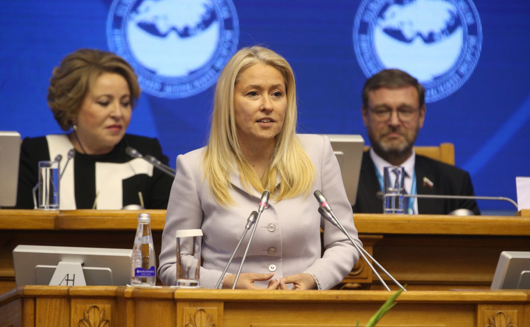 Заключительное пленарное заседание Третьего Евразийского женского форума «Женщины: глобальная миссия в новой реальности»