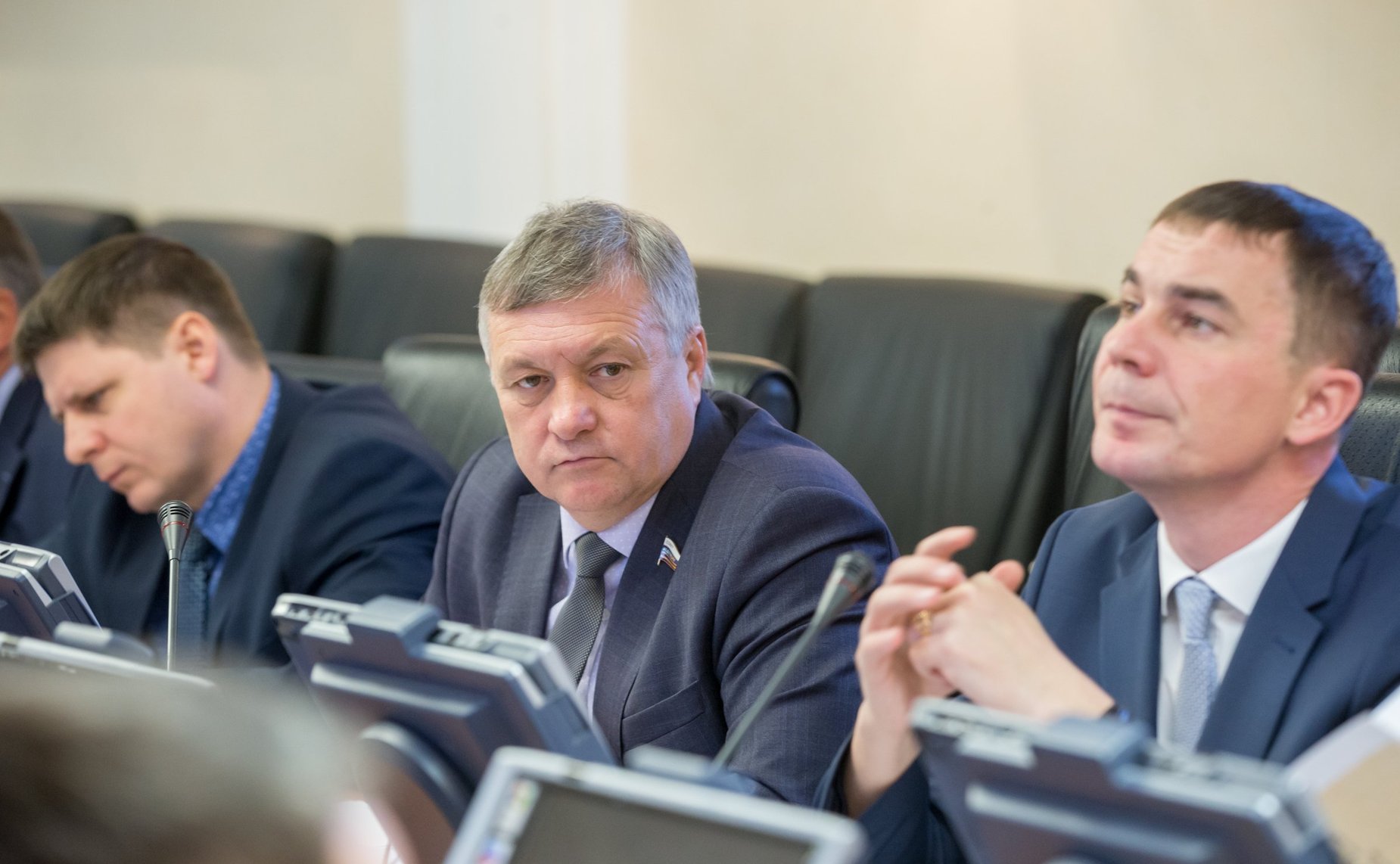 Совещание по вопросу осуществления мероприятий по охране, защите, воспроизводству лесов в связи с запретом на проведение рубок ухода в орехово-промысловых зонах