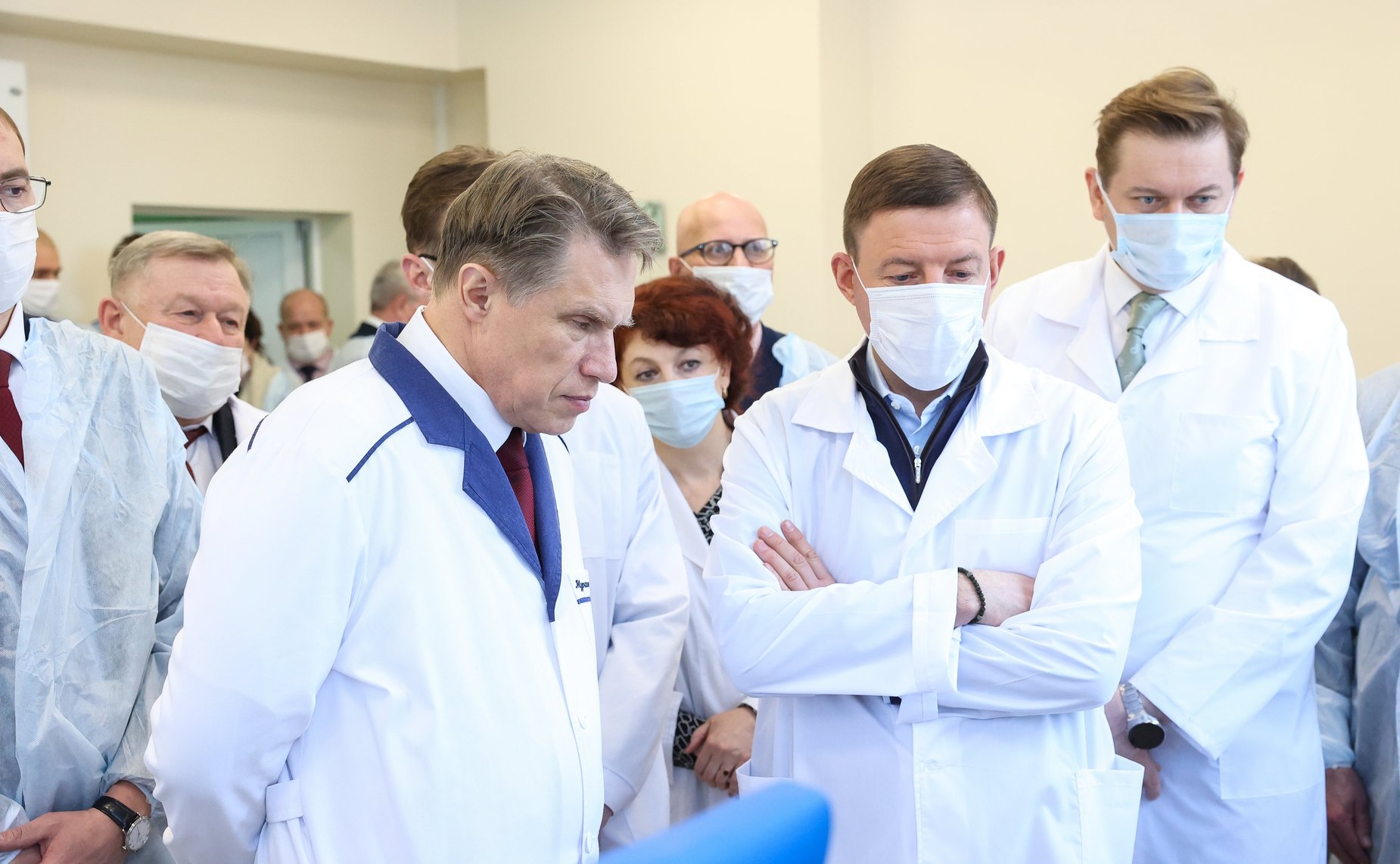 Первый заместитель Председателя СФ Андрей Турчак и заместитель Председателя СФ Николай Журавлев встретились с участниками СВО, проходящими реабилитацию в областном госпитале для ветеранов войн