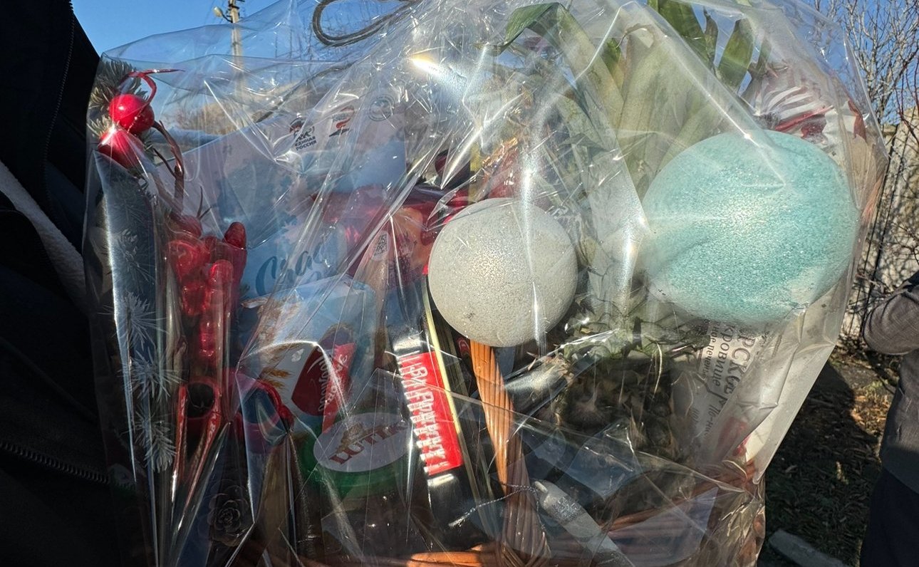 Игорь Кастюкевич поздравил ветерана Великой Отечественной войны и содействовал ремонту в его доме