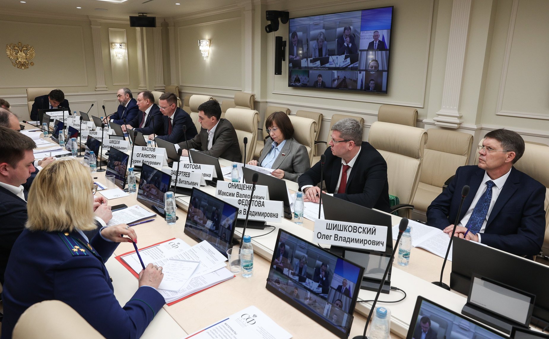 Совещание Комитета СФ по федеративному устройству, региональной политике, МСУ и Делам Севера «Реализация инвестиционных программ ресурсоснабжающих организаций сферы ЖКХ: проблемы и пути решения»