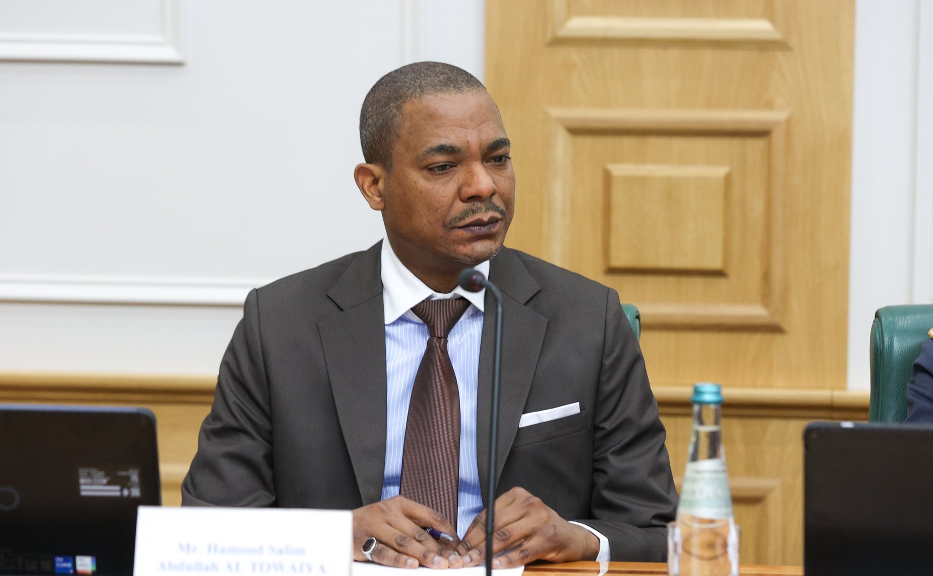 Мохмад Ахмадов провел встречу с делегацией Султаната Оман