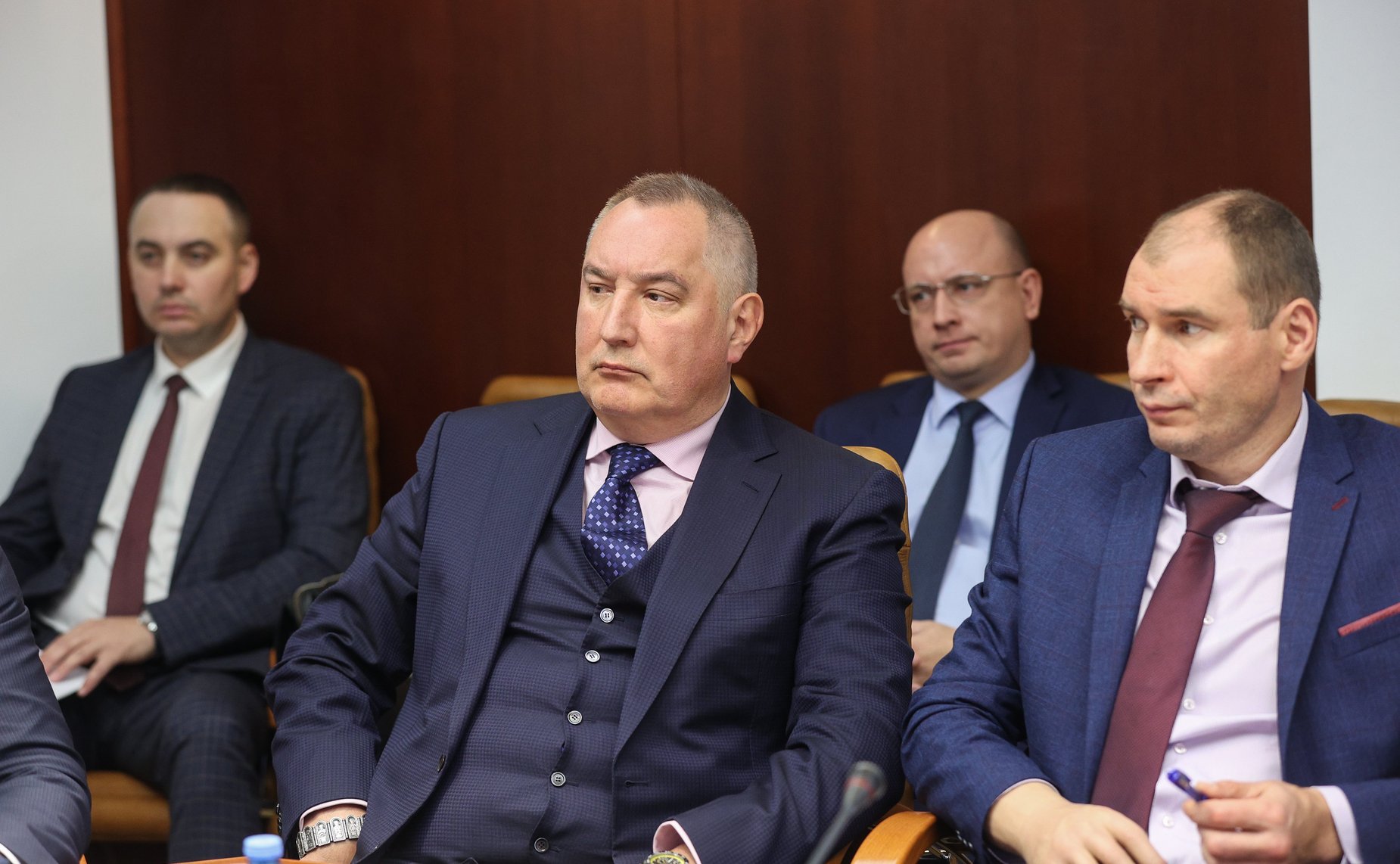 Совещание Комитета СФ по обороне и безопасности совместно с Комитетом СФ по экономической политике «О возможном сокращении переходного периода замены государственных регистрационных знаков автомобилей в ДНР, ЛНР, Запорожской и Херсонской областях»