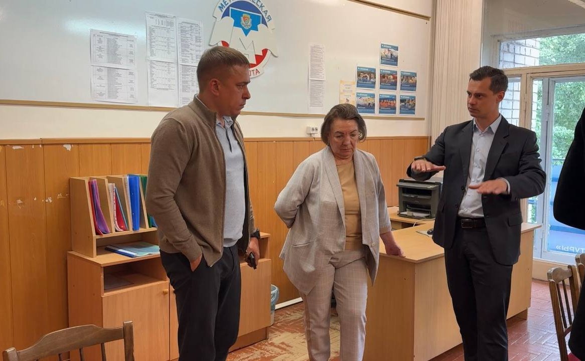 Айрат Гибатдинов провел рабочую встречу в областном электромеханическом колледже