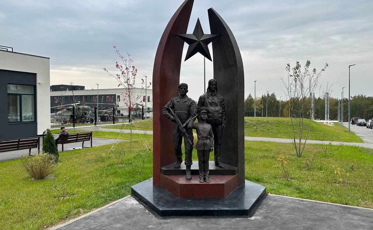 Сергей Рябухин принял участие в церемонии открытия нового комплекса зданий Ульяновского гвардейского суворовского военного училища