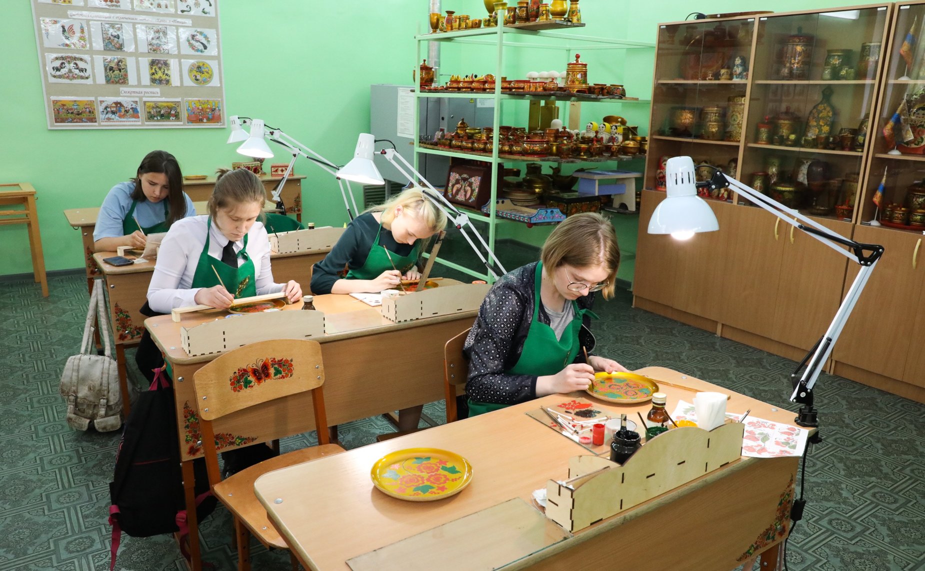 «Круглый стол» на тему «Создание туристических продуктов и маршрутов на основе мест традиционного бытования народных художественных промыслов на примере Нижегородской области»