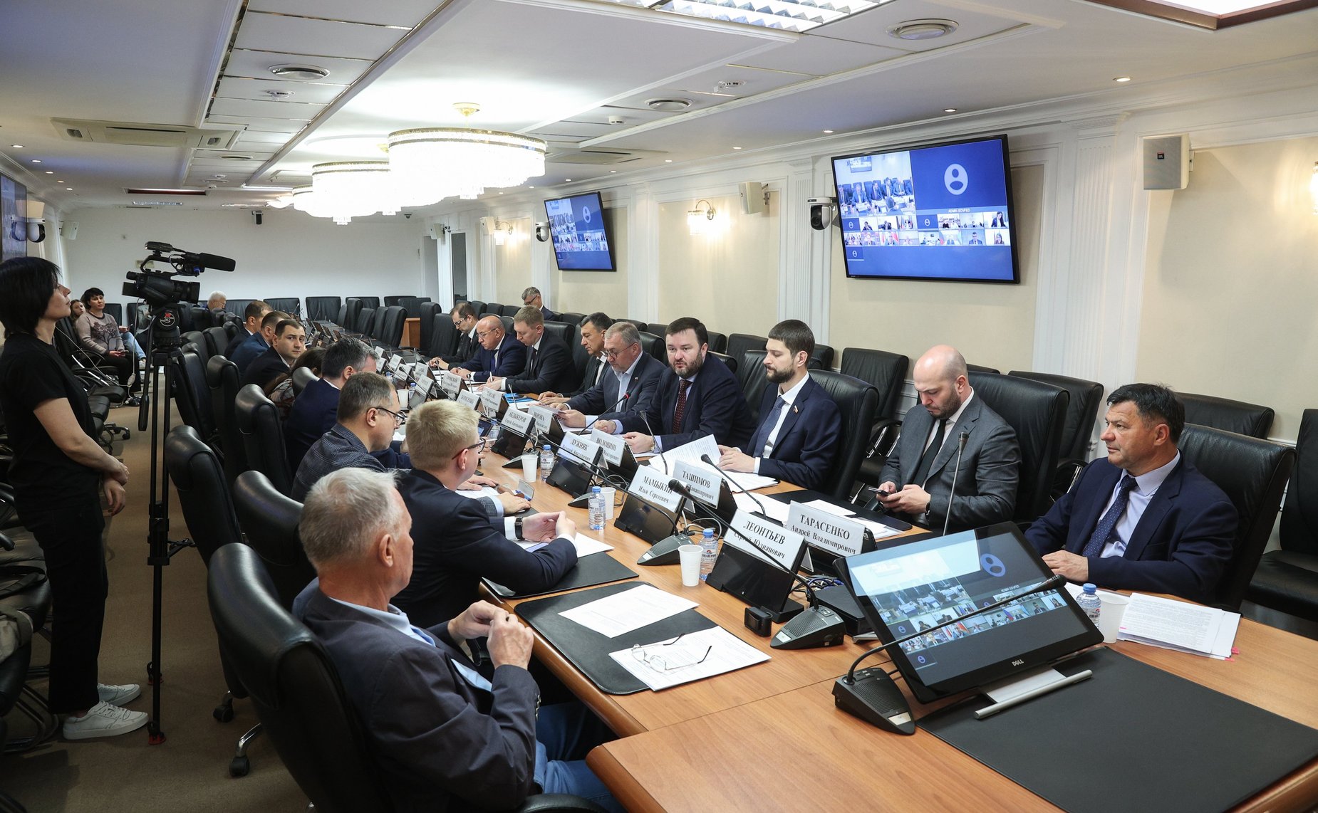 Совещание Комитета Совета Федерации по экономической политике на тему «Восстановление экономического потенциала, в том числе портовой инфраструктуры, Азовского моря как внутреннего моря РФ»