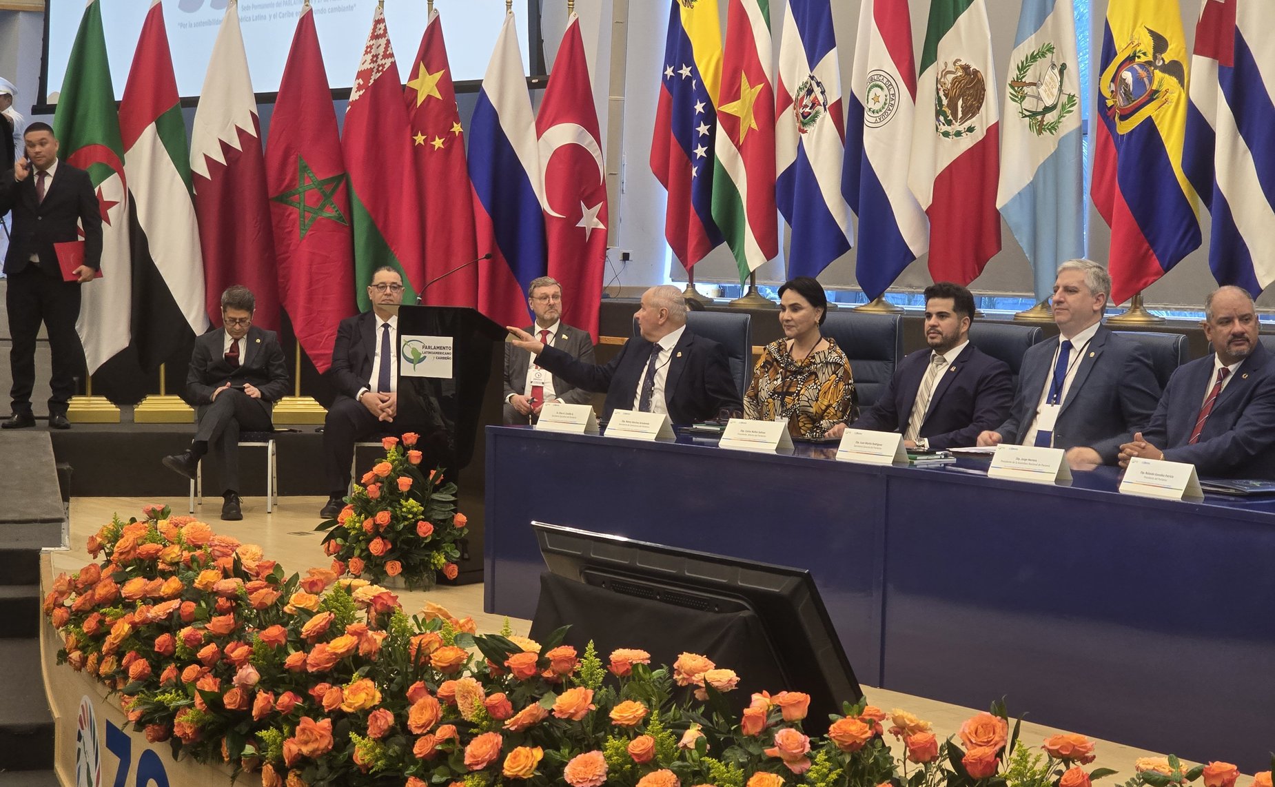 Заместитель Председателя Совета Федерации Константин Косачев принял участие в пленарном заседании 39-й сессии Ассамблеи Парламента стран Латинской Америки и Карибского бассейна (ПАРЛАТИНО) в г. Панама