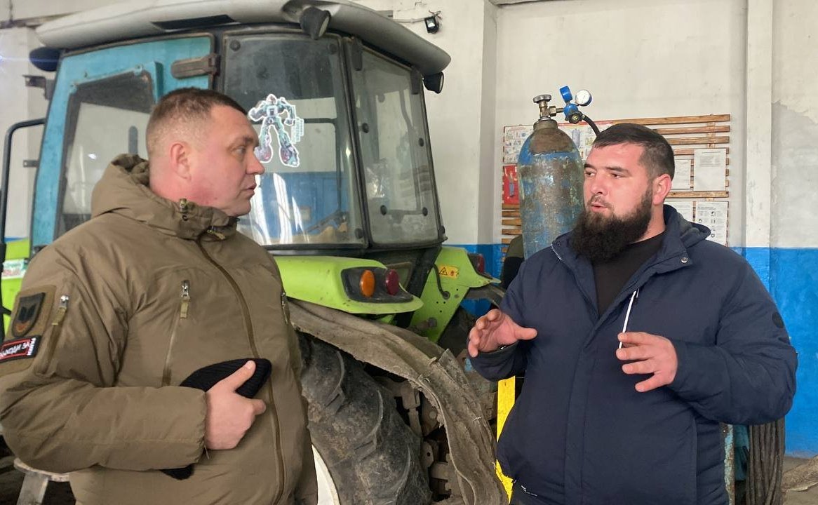 Игорь Кастюкевич посетил предприятия и школы Херсонской области