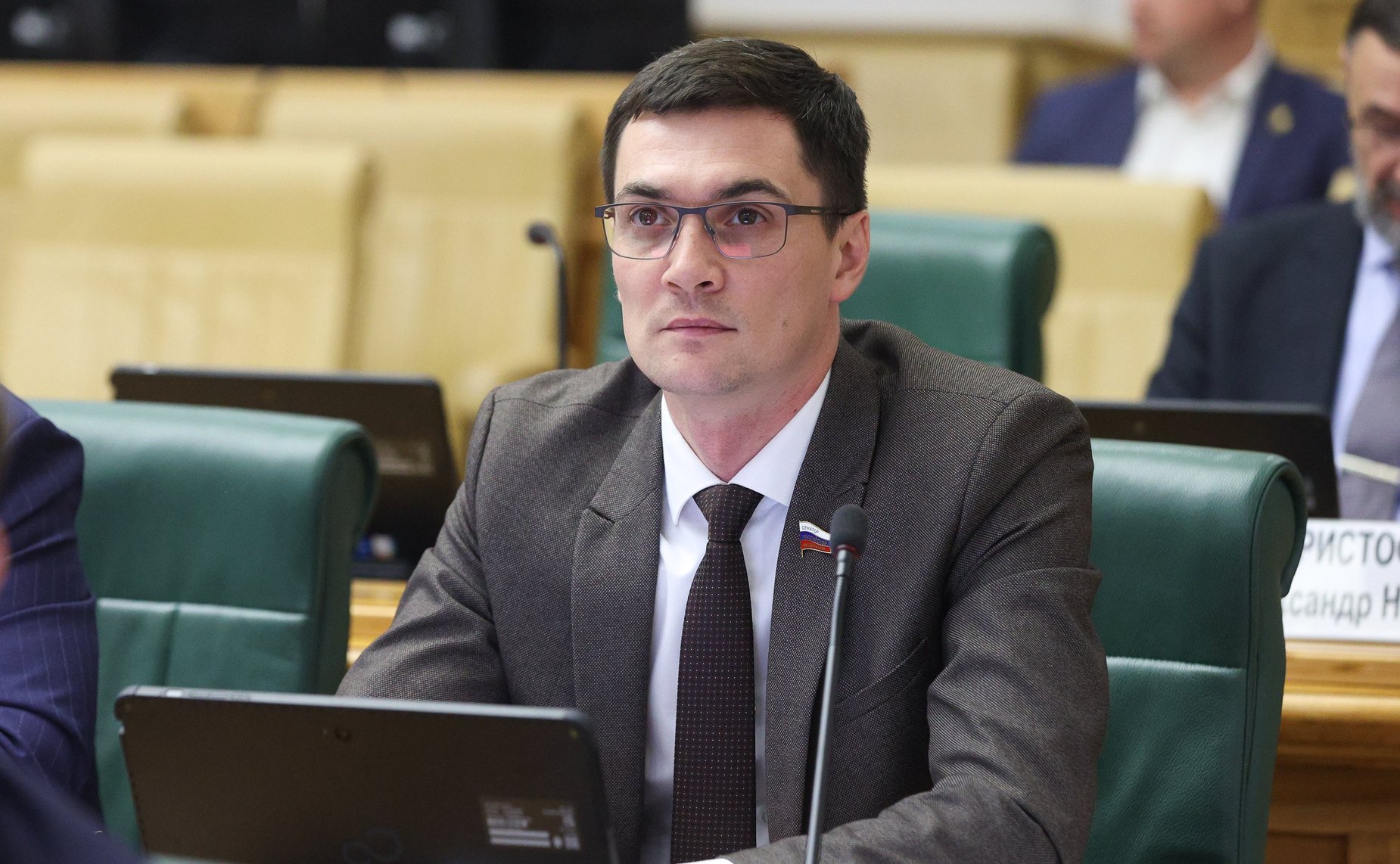 Роман Маслов