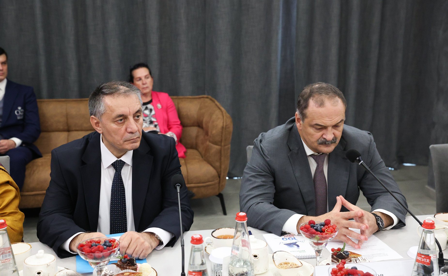 Валентина Матвиенко провела в Каспийске (Дагестан) встречу с матерями участников специальной военной операции