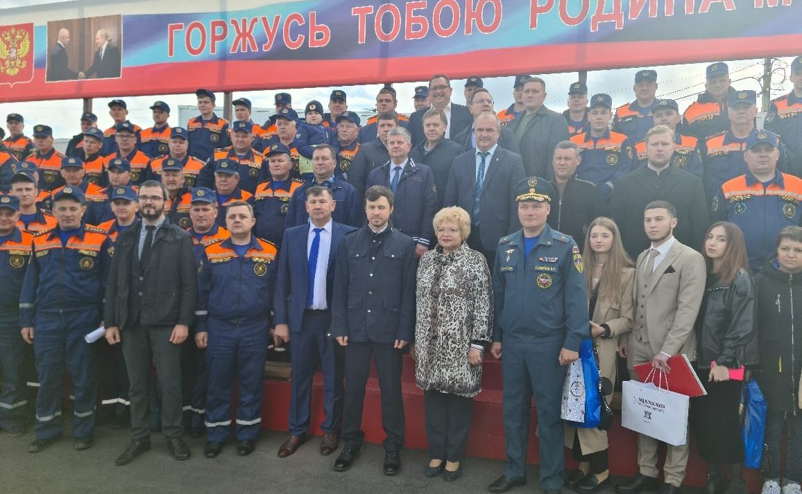 Оксана Хлякина приняла участие в торжественном мероприятии, посвященном 12-летию Управления противопожарной спасательной службы региона