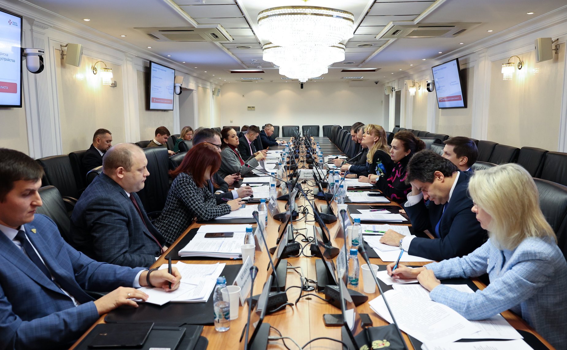 Совещание Комитета СФ по социальной политике «Вопросы трудоустройства выпускников: методические рекомендации для регионов»