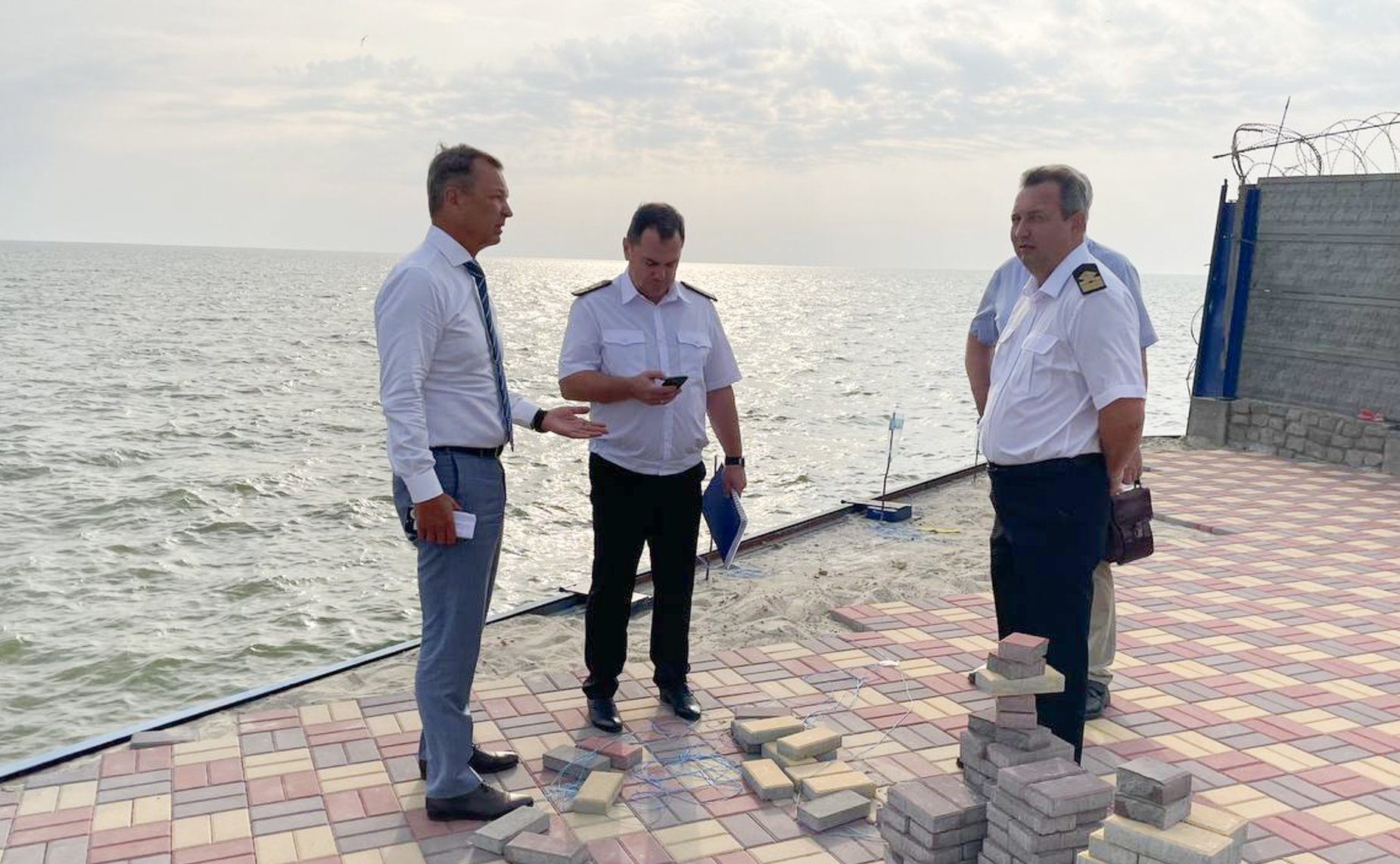 Первый заместитель Председателя Совета Федерации Андрей Яцкин в ходе рабочей поездки в регион посетил Таганрог