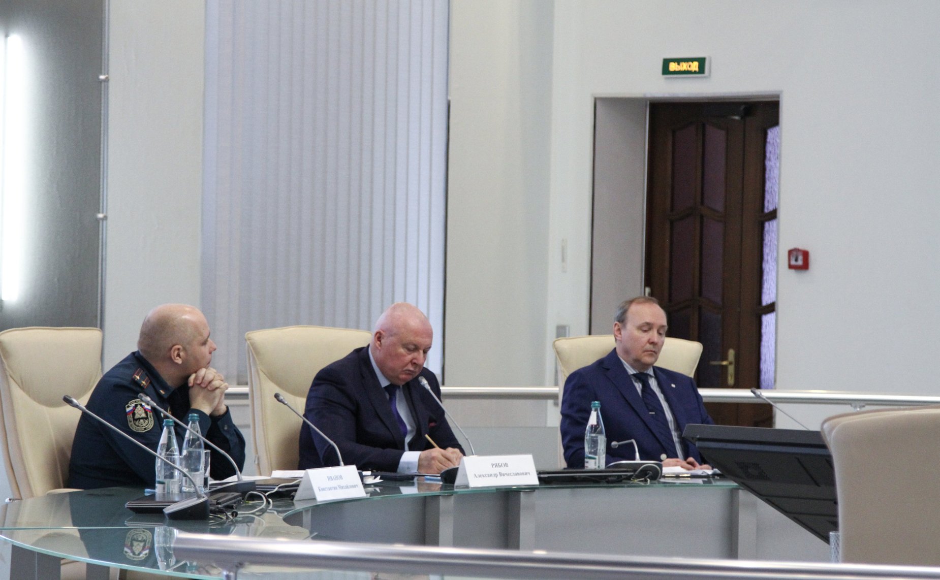 Заседание «круглого стола» в Санкт-Петербургском университете противопожарной службы МЧС России